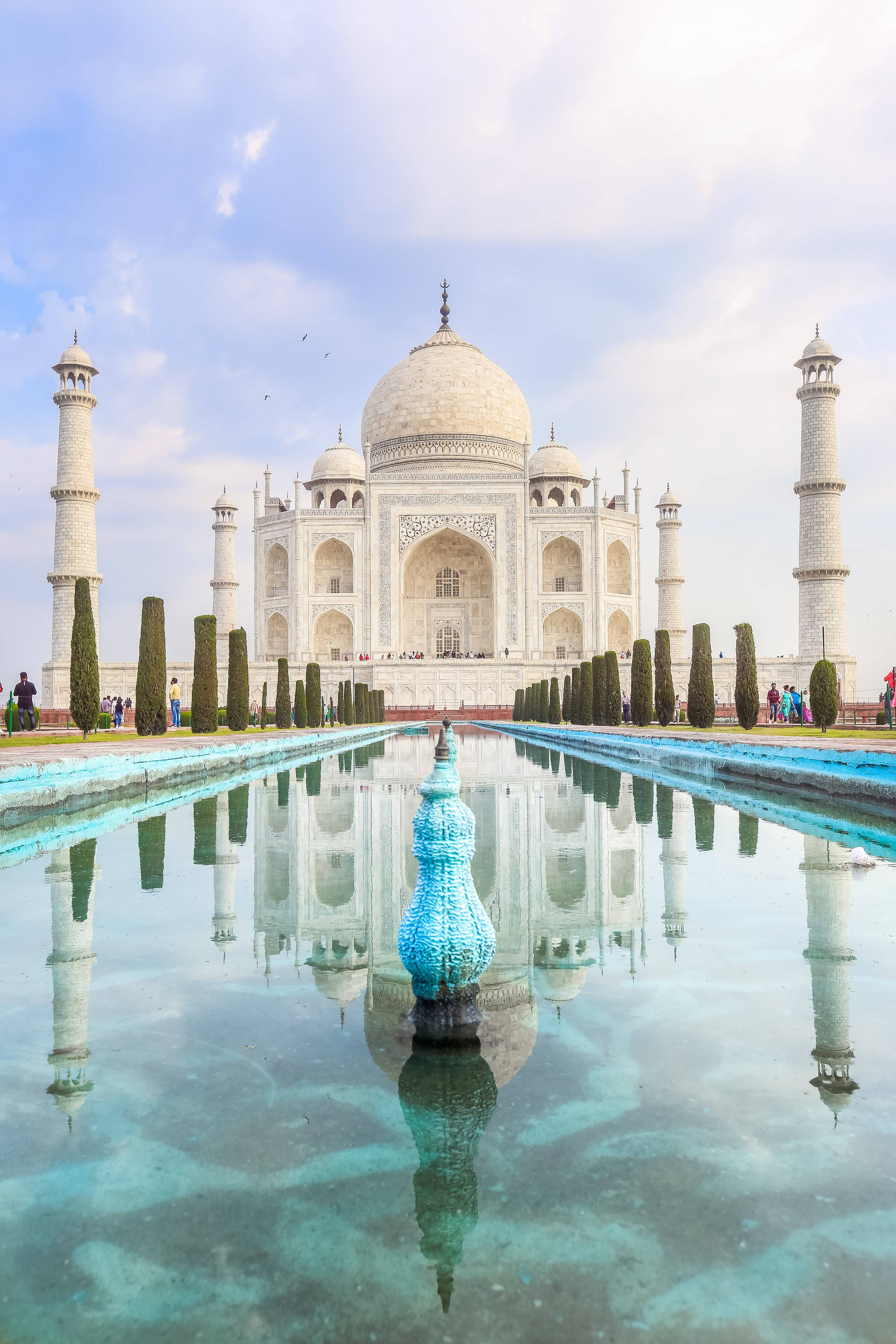 Taj Mahal, white marble dome, minarets, 2K Phone Wallpaper