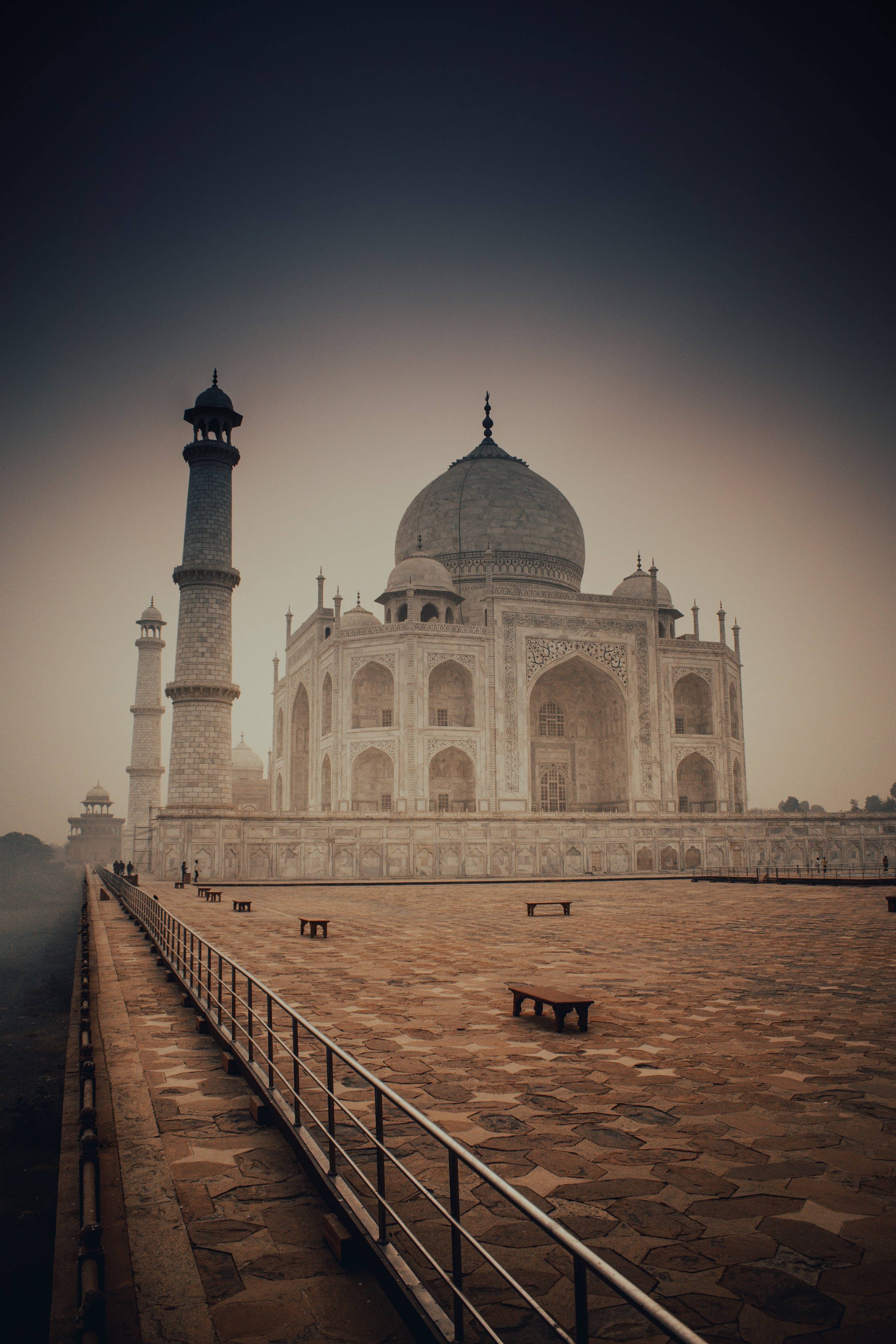 Taj Mahal, hazy sky, mist, 2K Phone Wallpaper