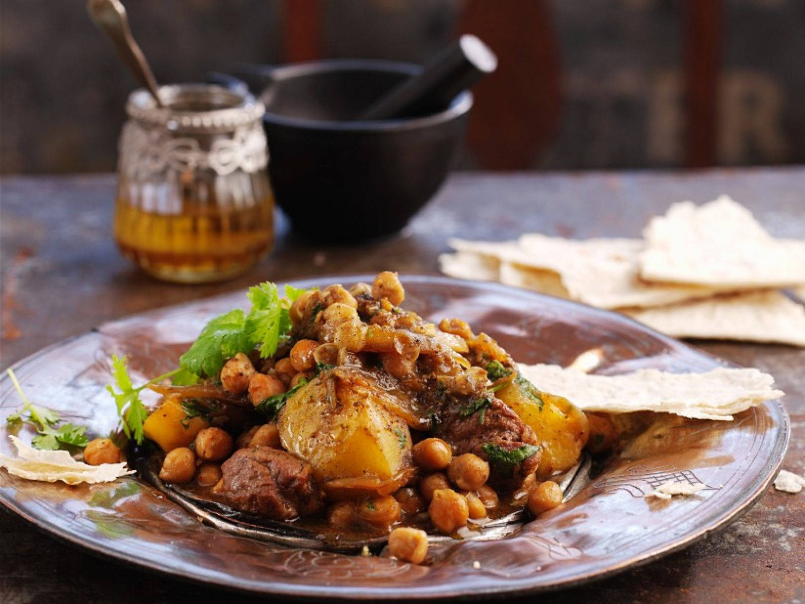 Tajine, dinner table, ornate metal plate, HD Desktop Wallpaper