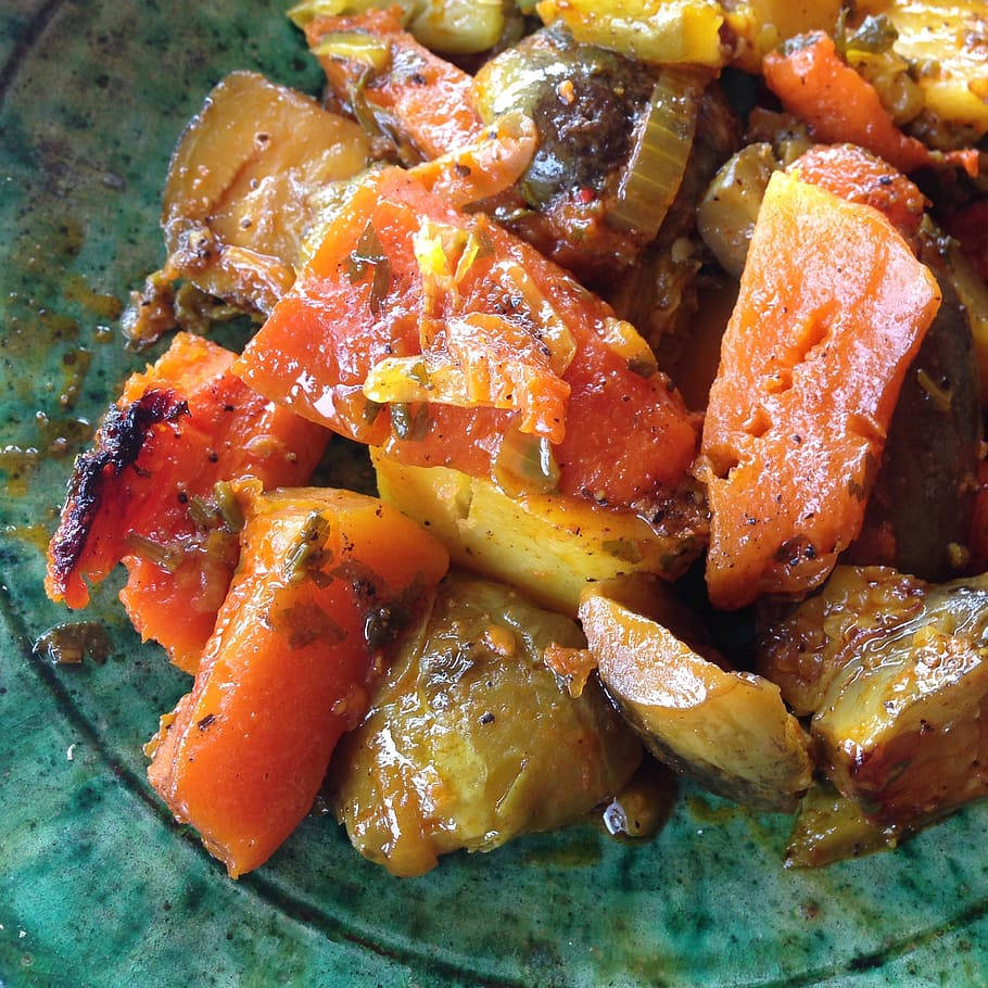 Healthy Vegetable Tajine, roasted carrots, potatoes, SD Desktop Wallpaper
