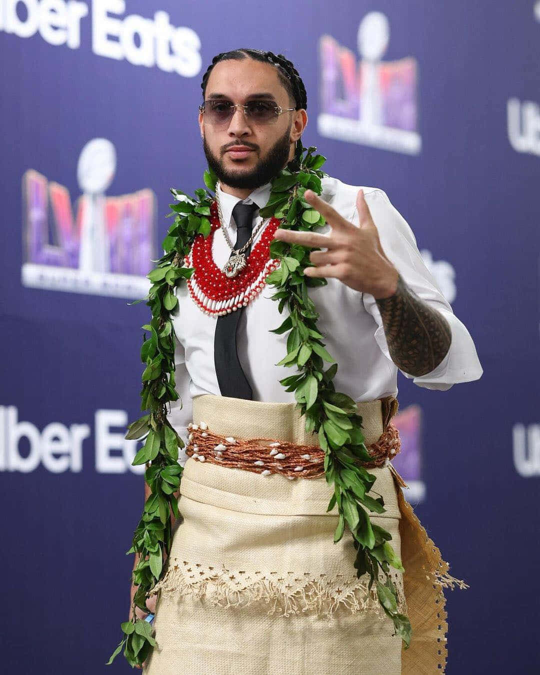 Talanoa Hufanga, leafy lei, white shirt, HD Phone Wallpaper