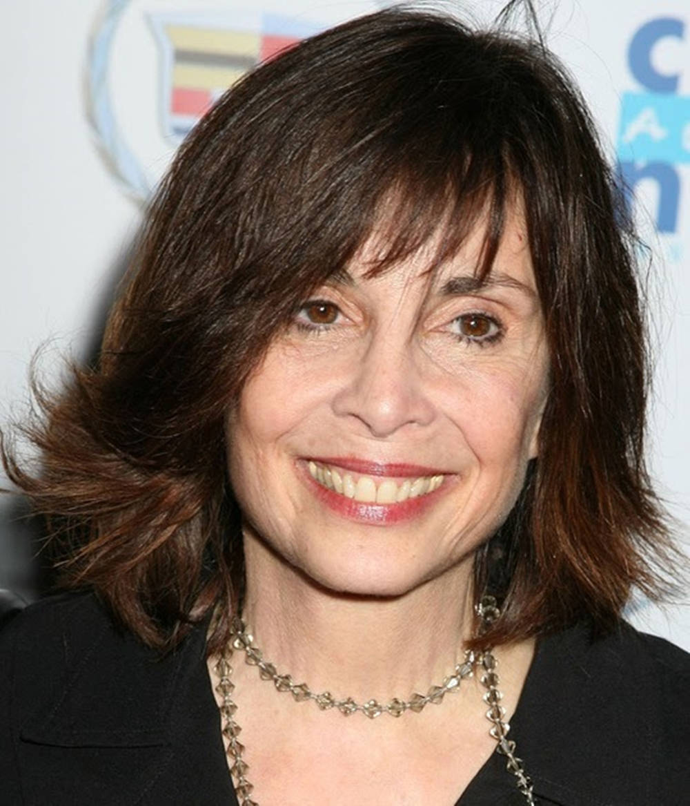 Talia Shire, black top, silver beaded necklace, SD Phone Wallpaper