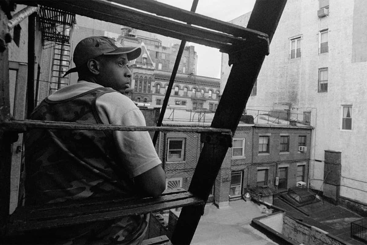 Talib Kweli, fire escape, gritty urban courtyard, SD Desktop Wallpaper