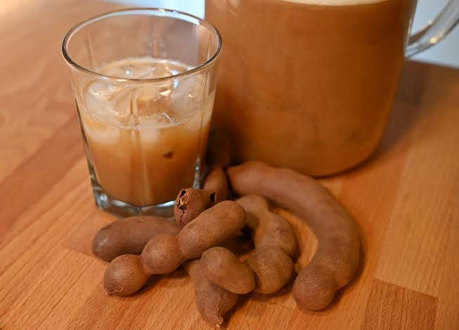 tamarind tea, iced tamarind drink, whole tamarind pods, SD Desktop Wallpaper