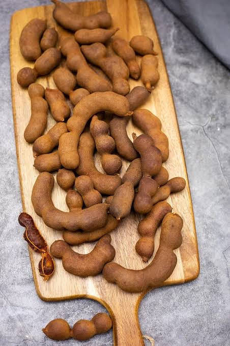 tamarind, chopping board, wooden cutting board, SD Phone Wallpaper