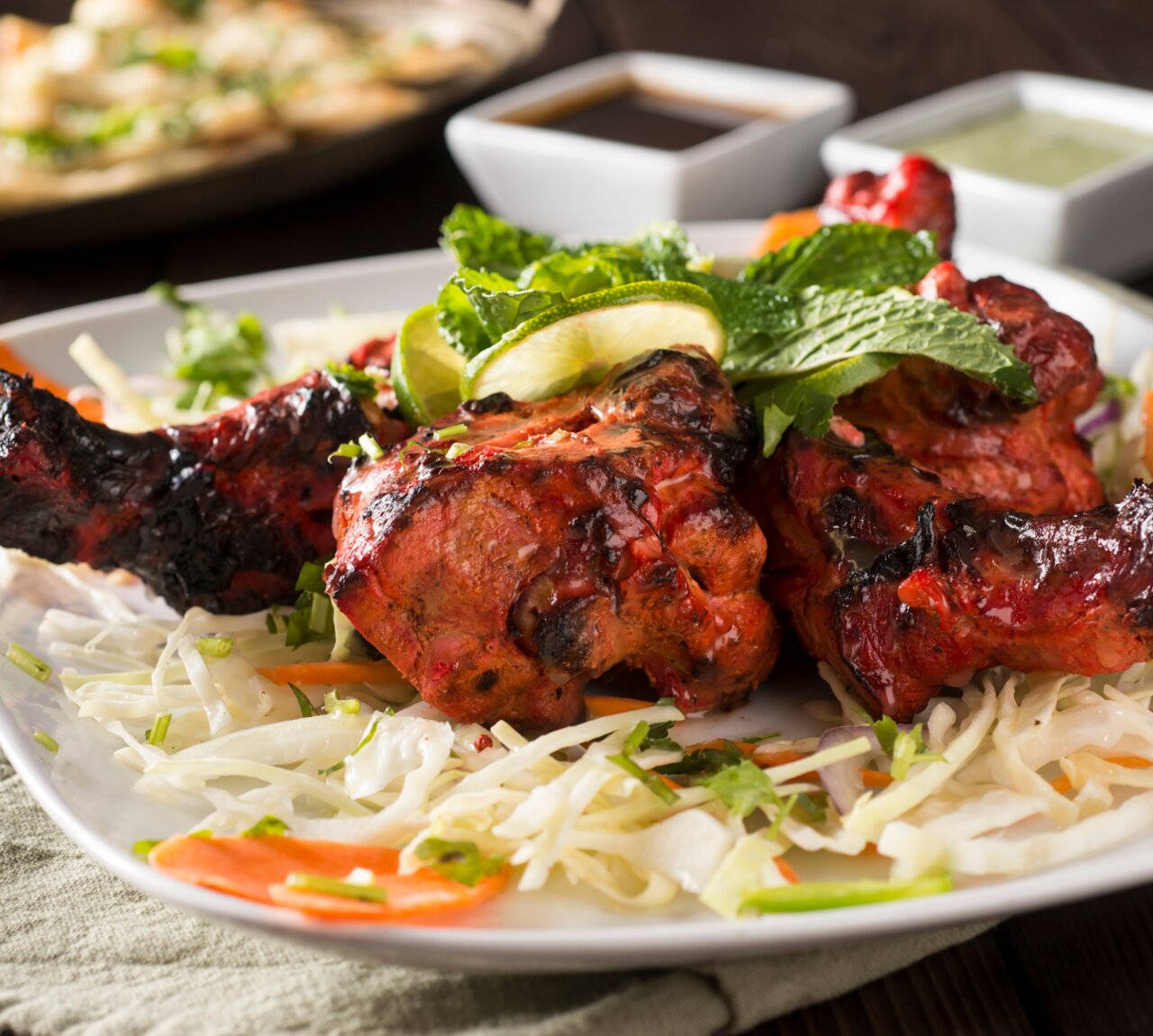 Marinated Tandoori Chicken, chicken tikka skewers, coleslaw, HD Desktop Wallpaper