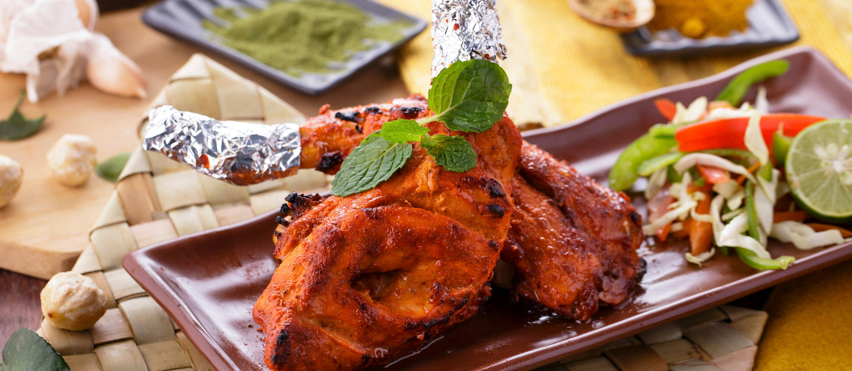 tandoori chicken thighs, tandoori chicken drumsticks, mint, 2K Desktop Wallpaper