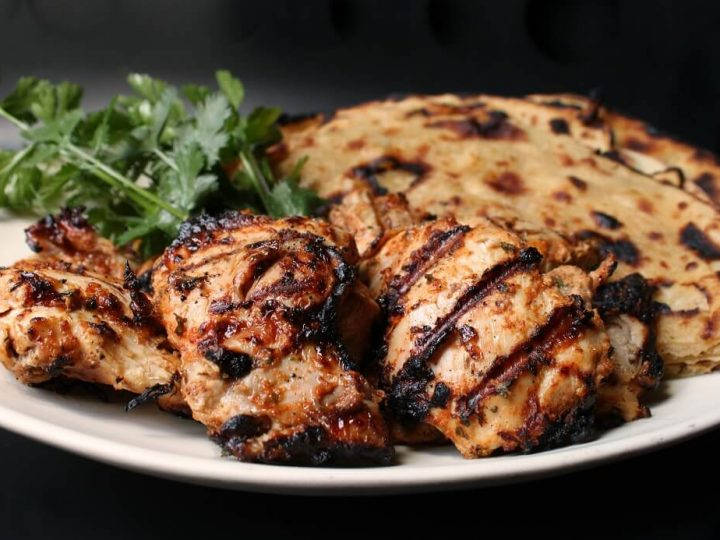 Grilled Tandoori Chicken, charred marks, fresh cilantro, SD Desktop Wallpaper