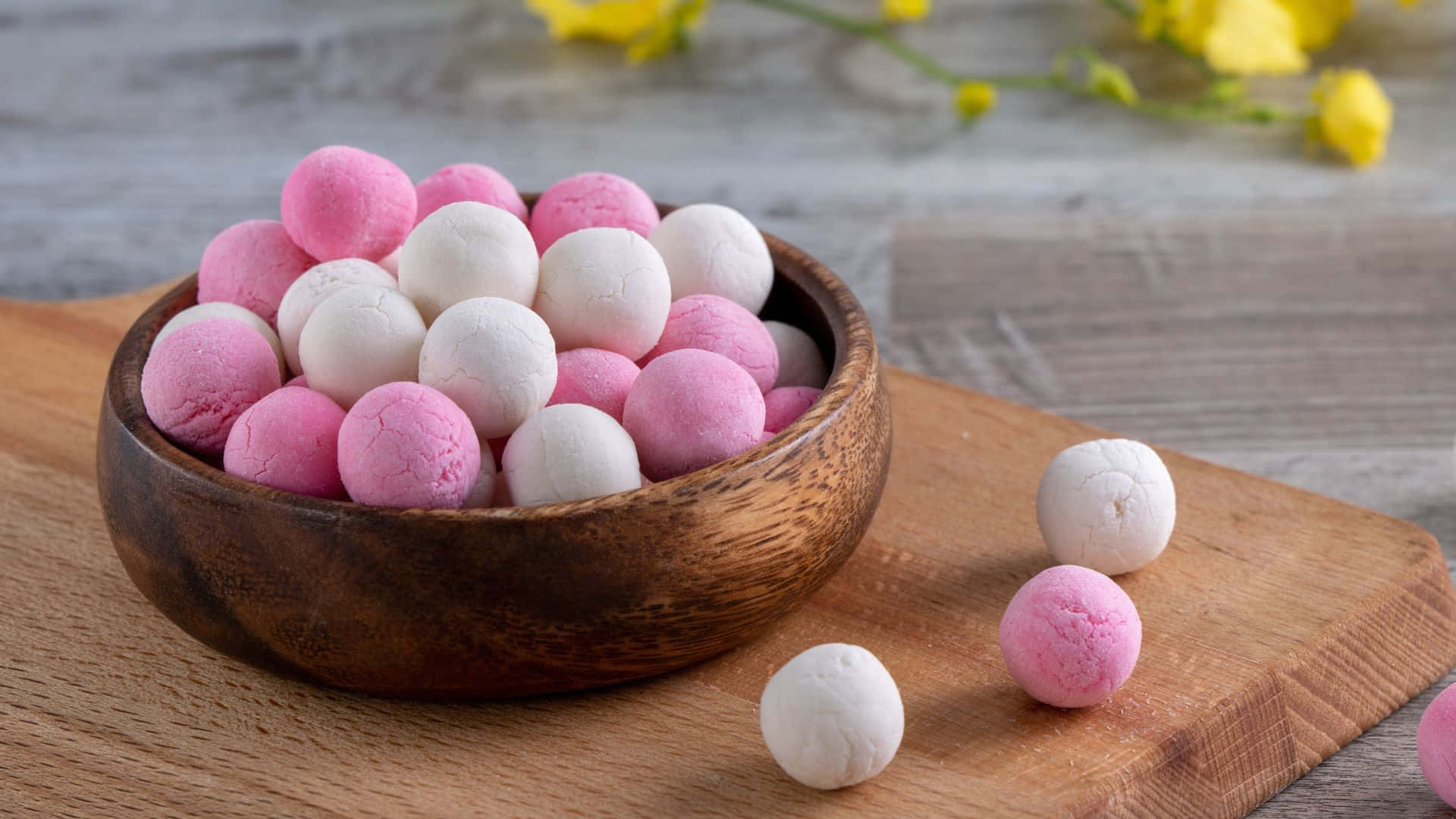 colorful tangyuan balls, wooden bowl, pink and white spherical treats, Full HD Desktop Wallpaper