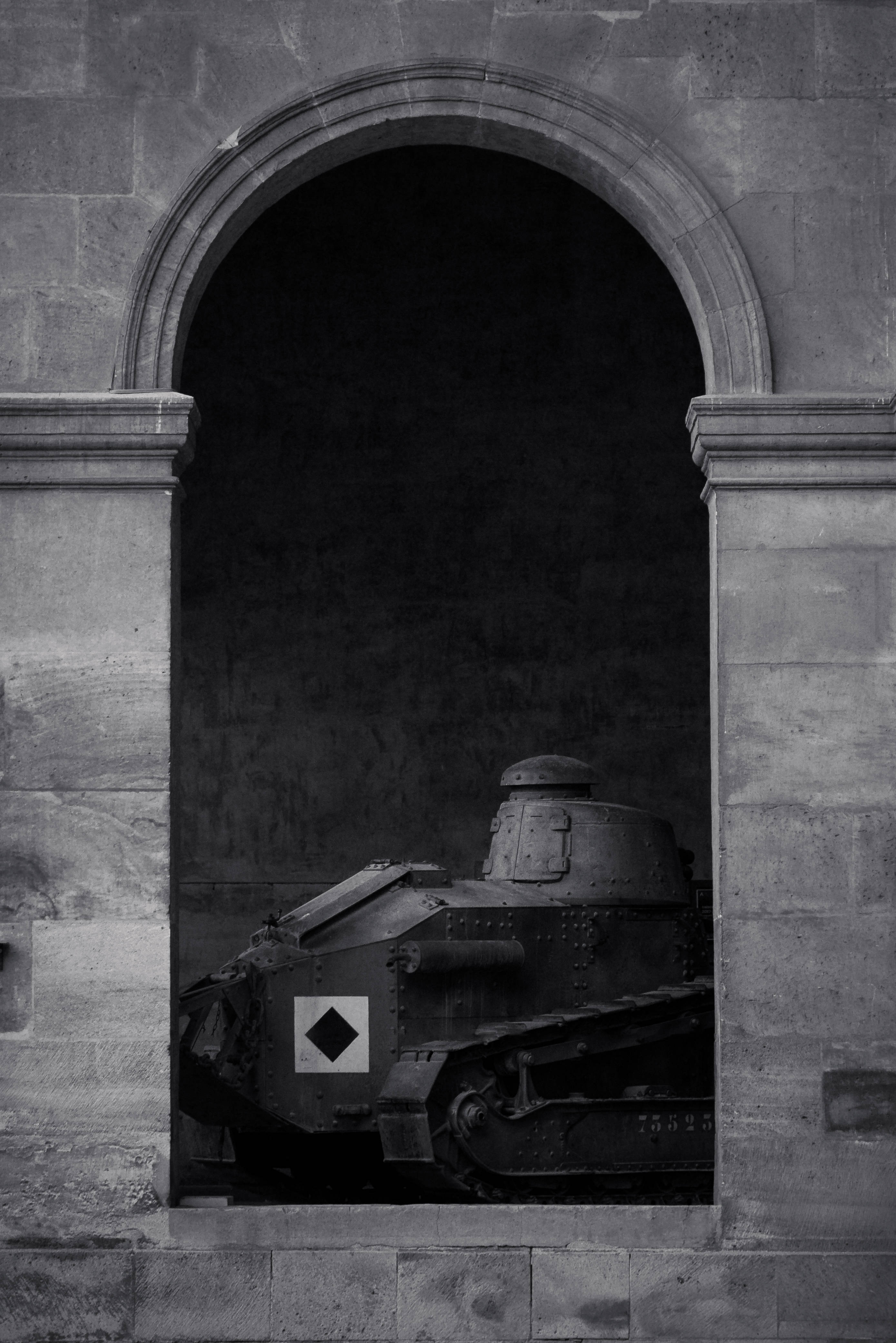 vintage tank, stone archway, black and white composition, 4K Phone Wallpaper