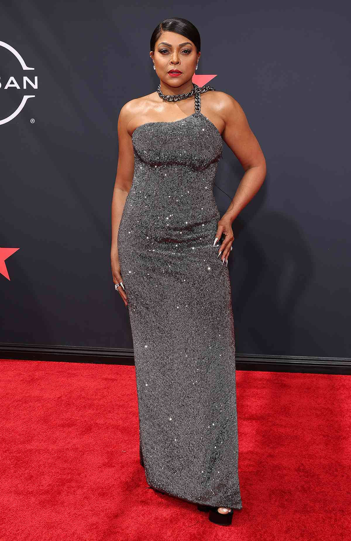 Taraji P Henson, 2022 BET Awards, red carpet, HD Phone Wallpaper
