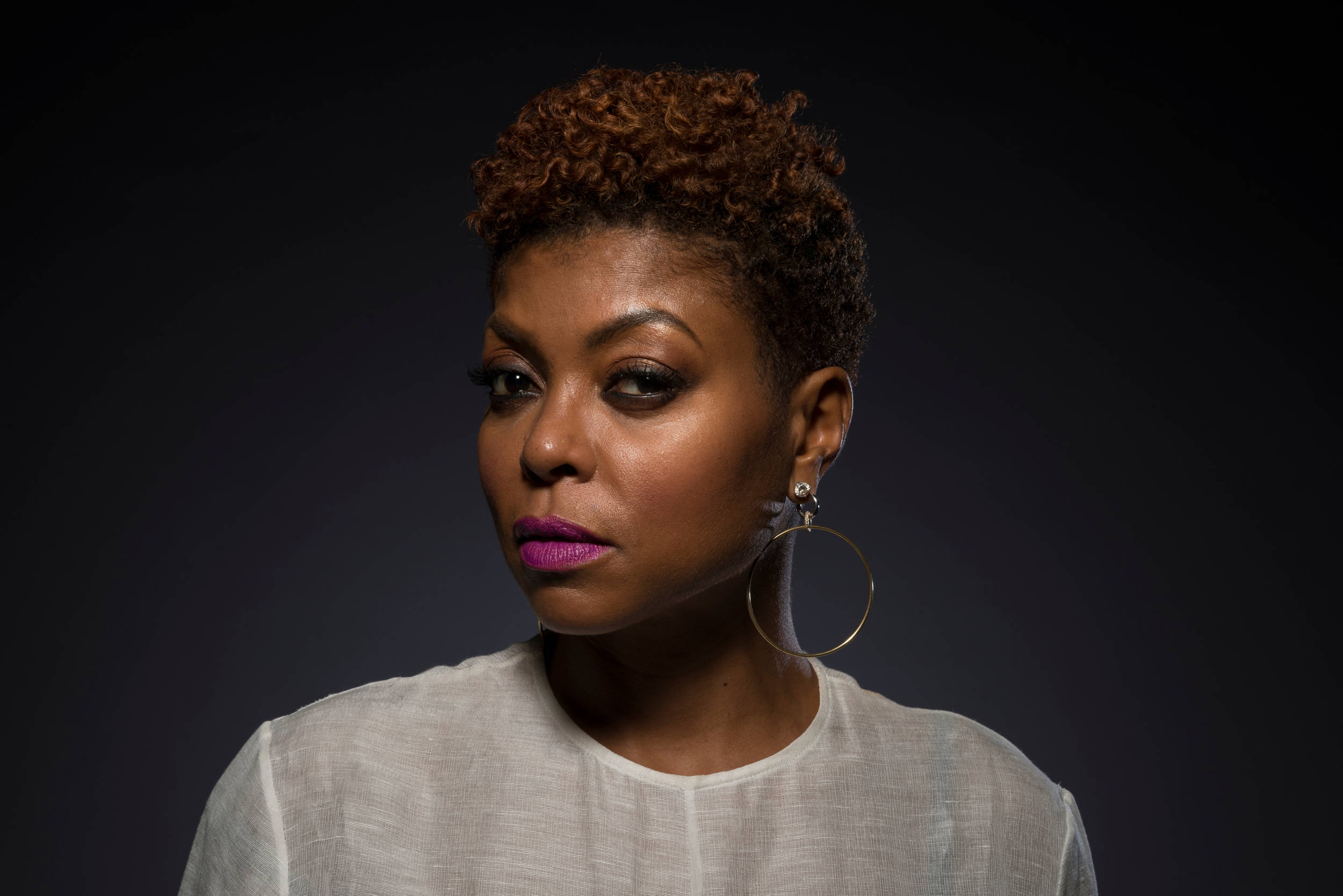 Taraji P Henson, short kinky hair, bold purple lipstick, Full HD Desktop Wallpaper