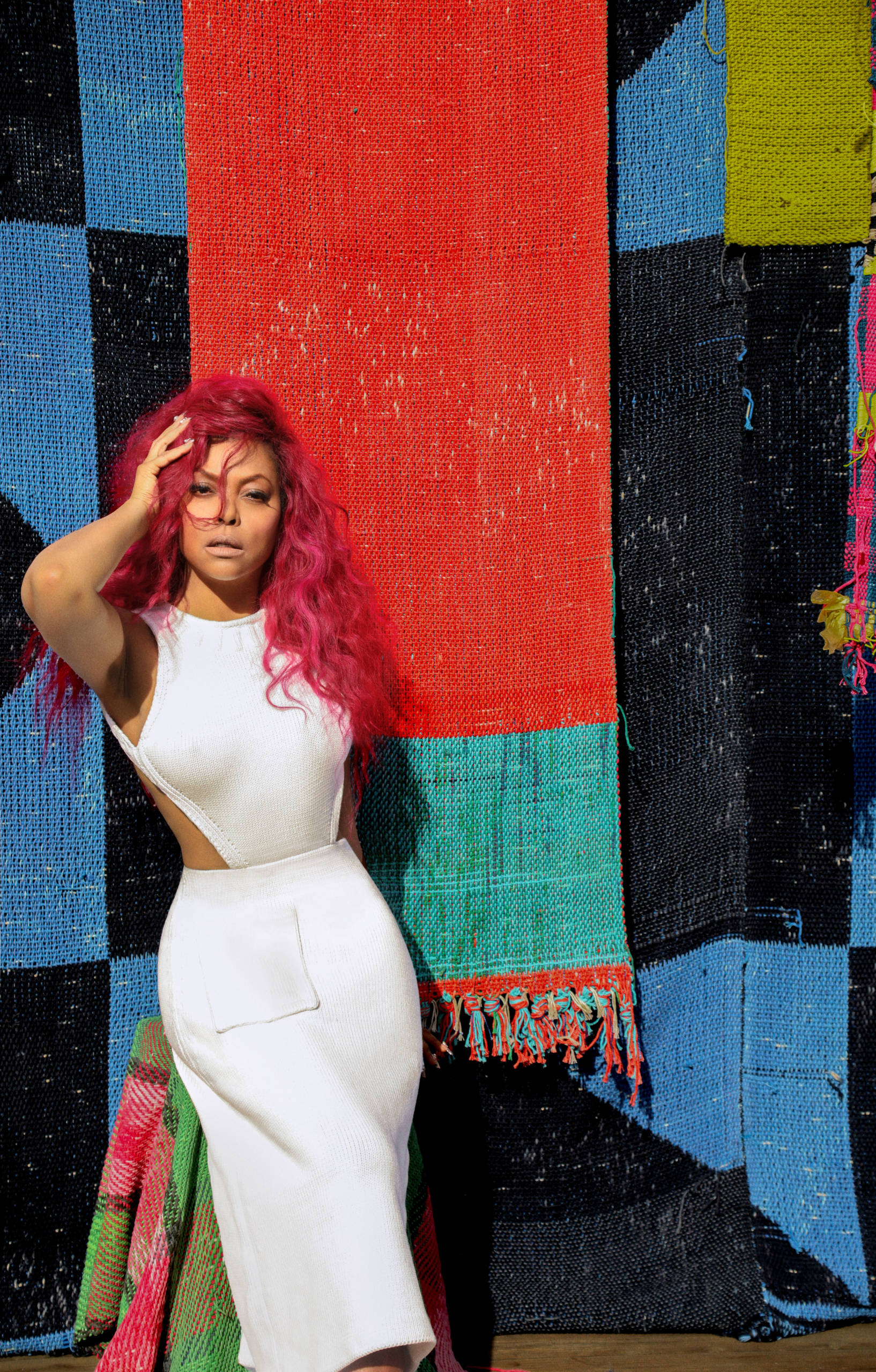Taraji P Henson, white dress, vibrant pink hair, 2K Phone Wallpaper