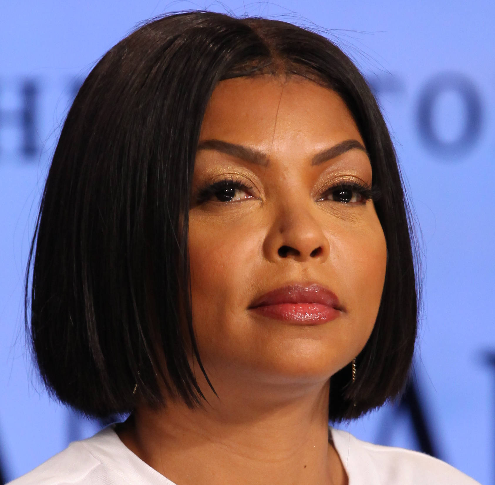 Taraji P Henson, sleek black bob haircut, soft makeup, HD Desktop Wallpaper