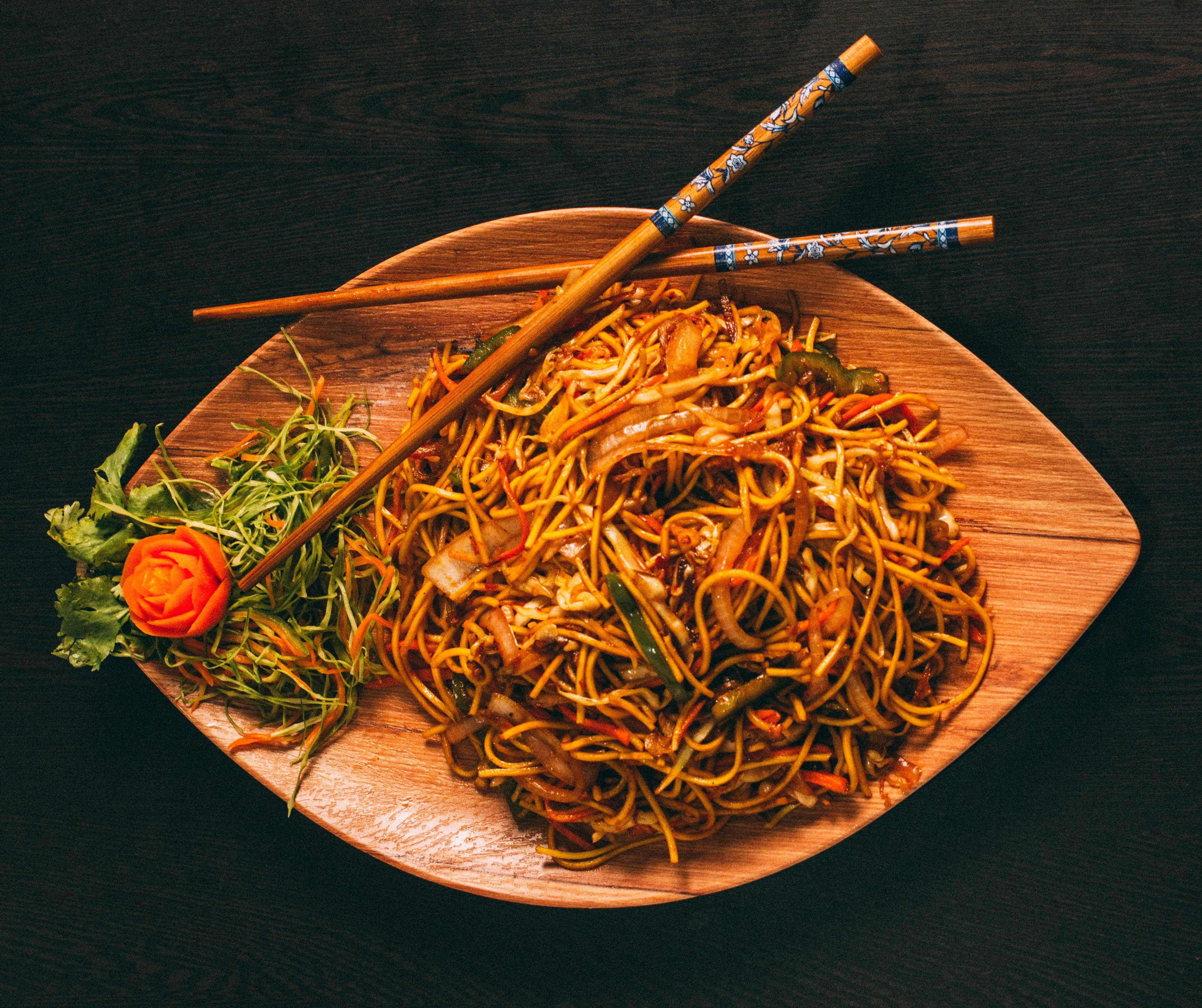 ramen, chopsticks, carrot rose, 4K Desktop Wallpaper