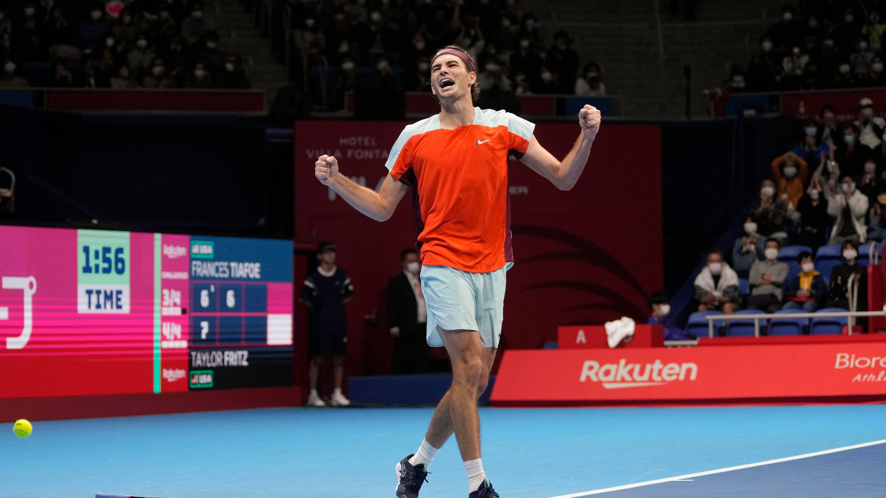 Taylor Fritz, orange shirt, blue court, 2K Desktop Wallpaper