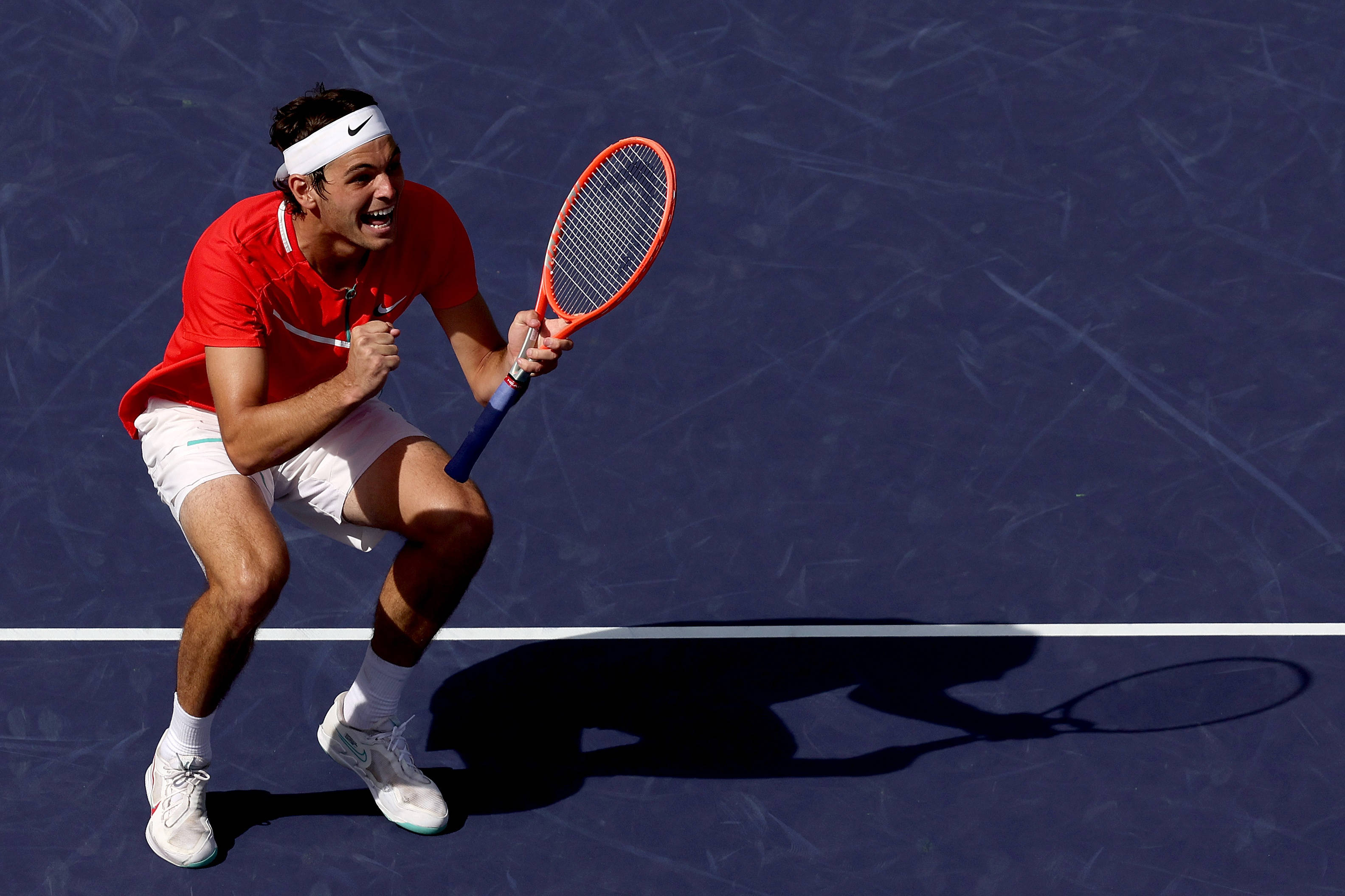 Taylor Fritz, red shirt, white shorts, 2K Desktop Wallpaper
