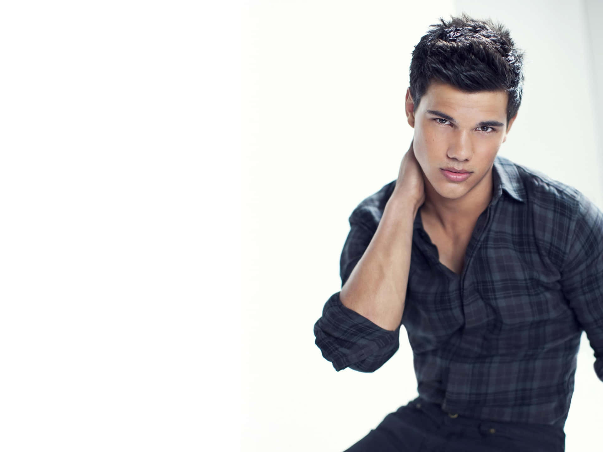Taylor Lautner, plaid shirt, bright white background, Full HD Desktop Wallpaper