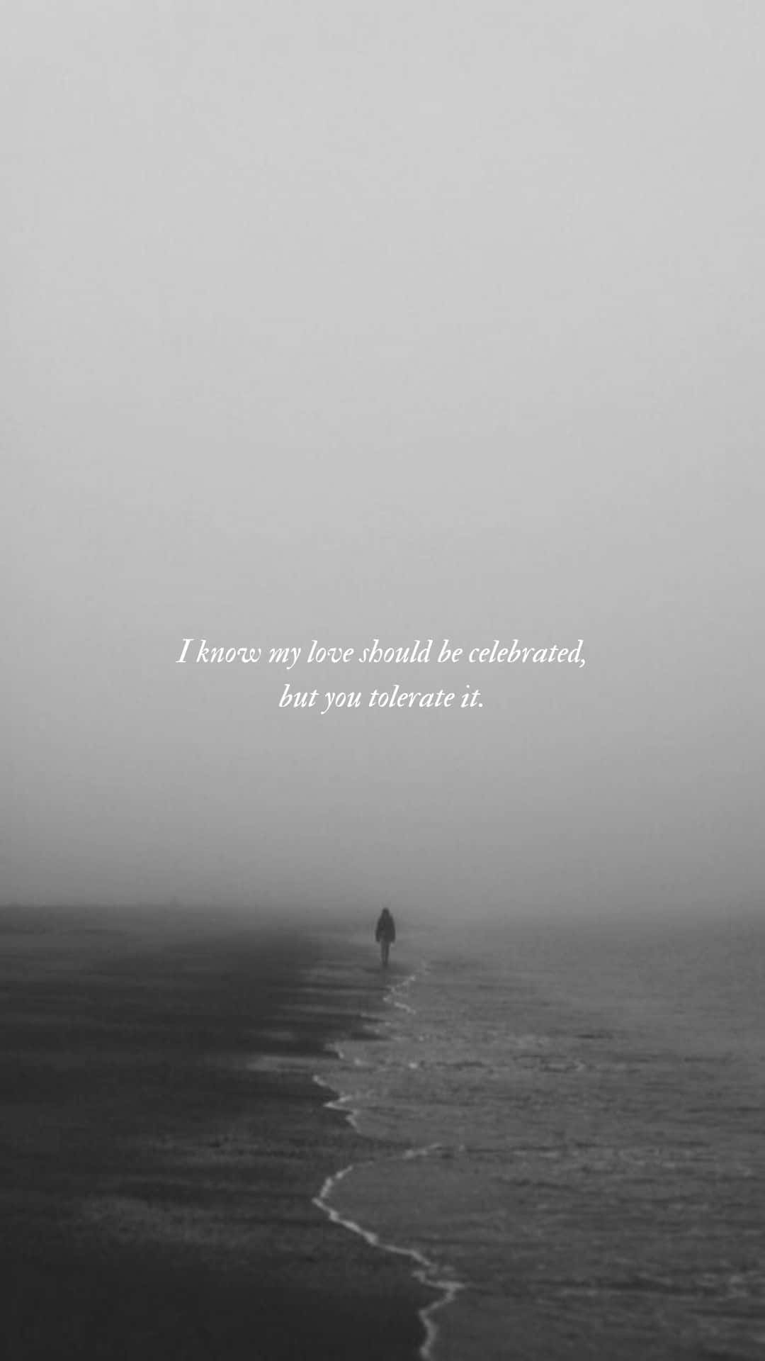 Taylor Swift, foggy beach, waves, Full HD Phone Wallpaper