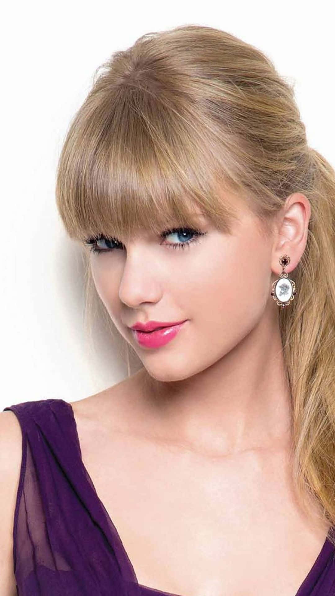 Taylor Swift, iPhone, blonde hair, Full HD Phone Wallpaper