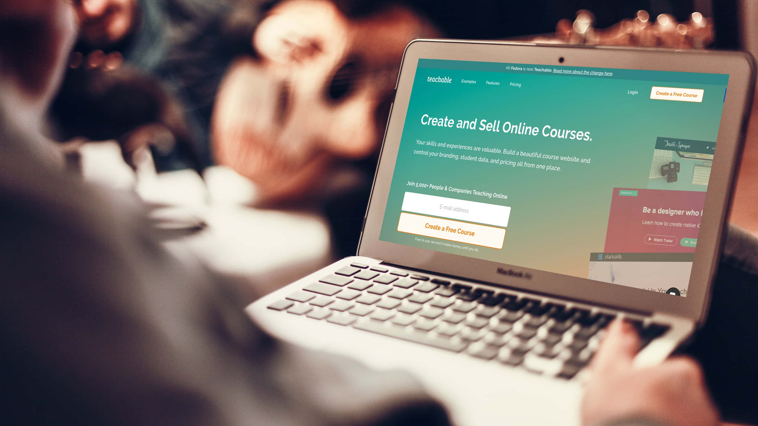 Teachable, laptop, online course platform, 2K Desktop Wallpaper