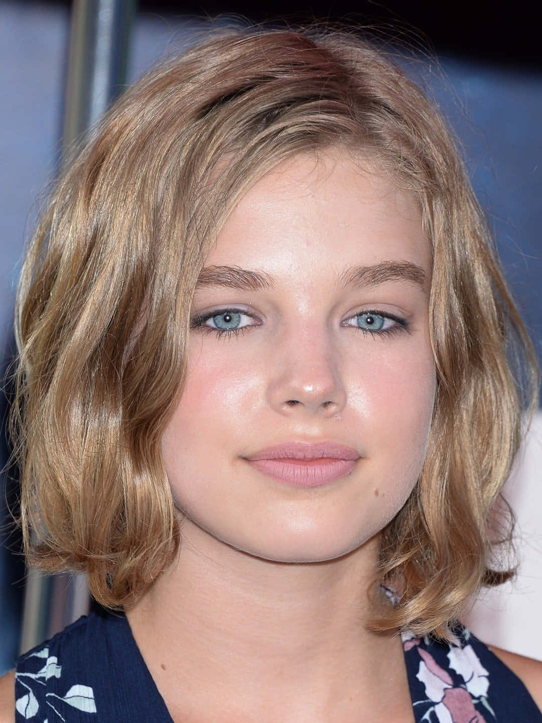 Teagan Croft, wavy blonde hair, striking blue eyes, HD Phone Wallpaper