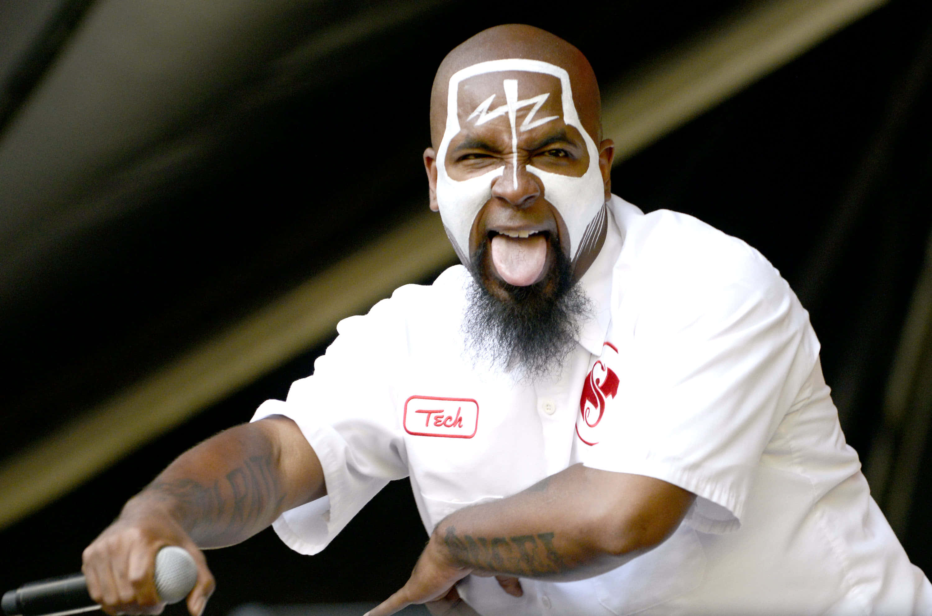 Tech N9ne, white face paint, 4Z symbol, 2K Desktop Wallpaper