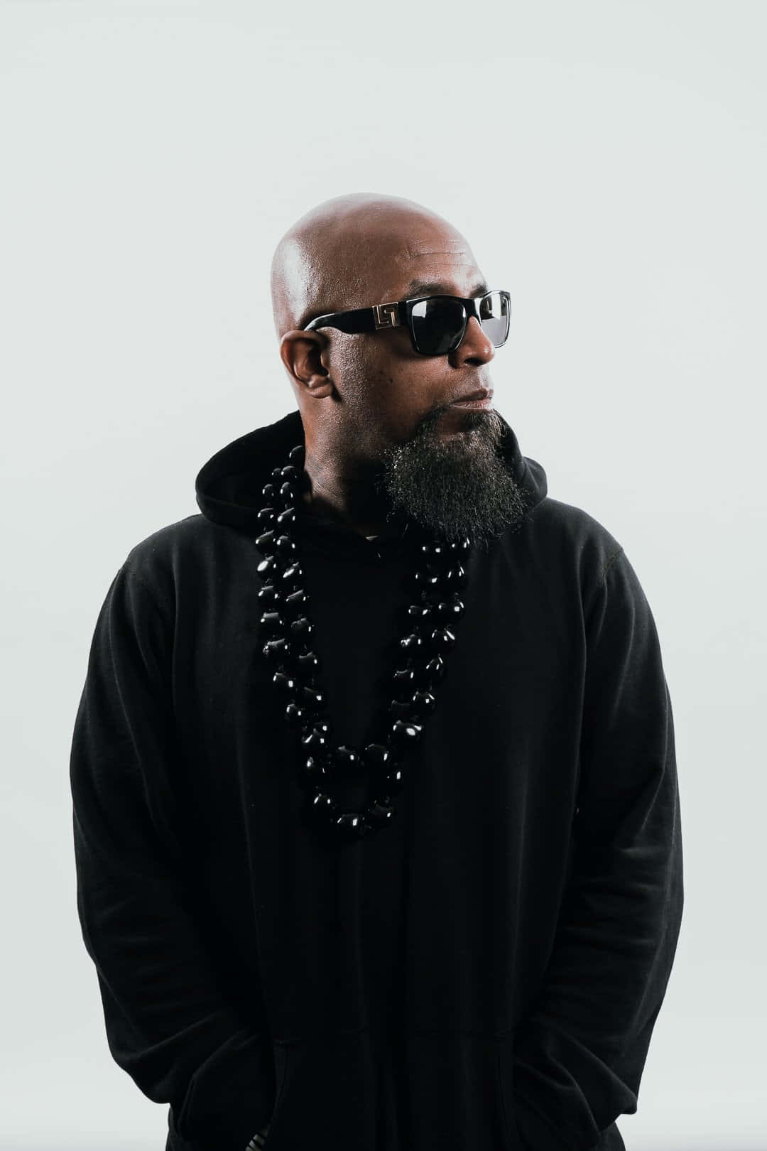 Tech N9ne, black sunglasses, black beaded necklace, HD Phone Wallpaper