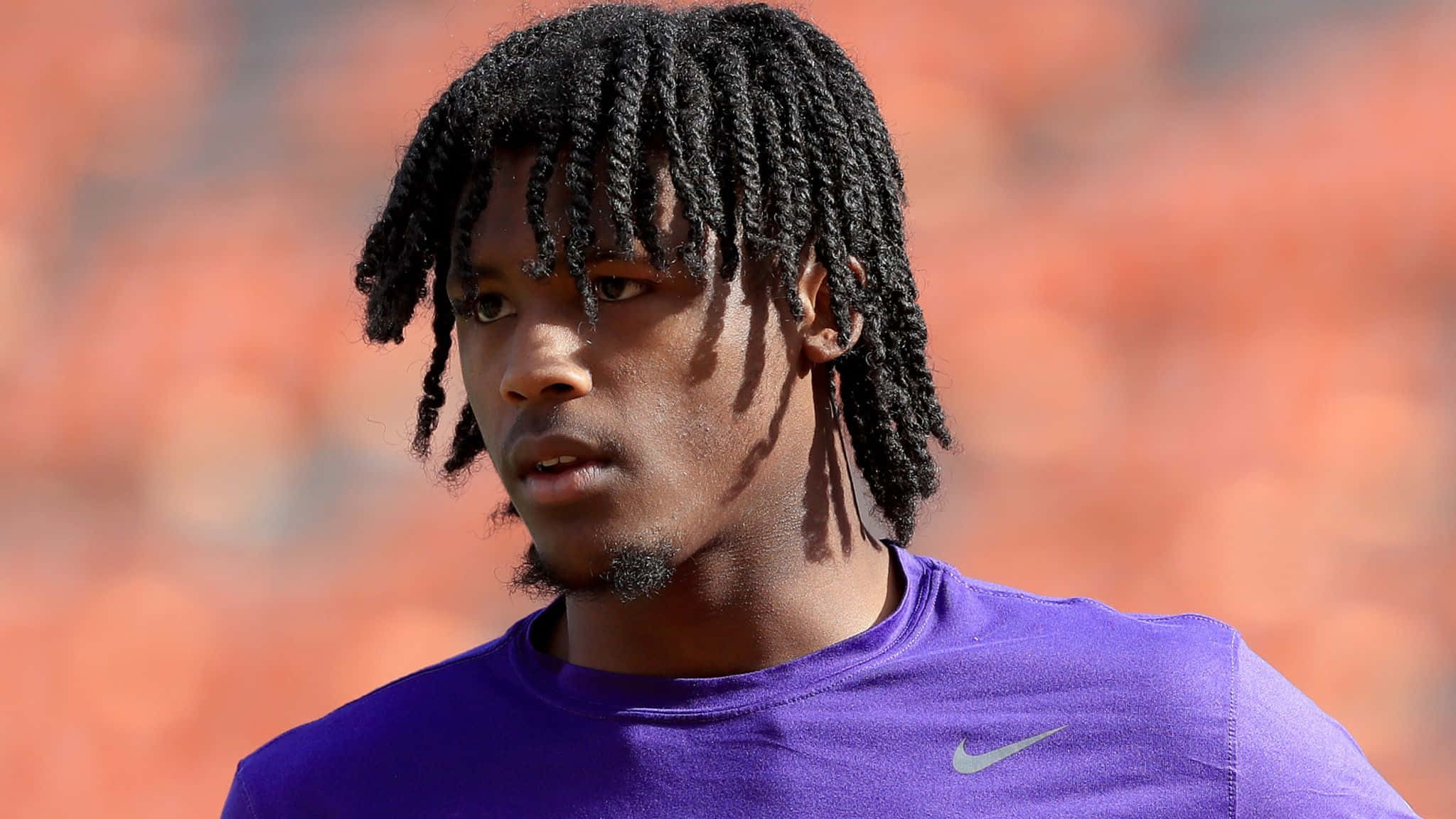 Tee Higgins, purple Nike shirt, braided hair, Full HD Desktop Wallpaper