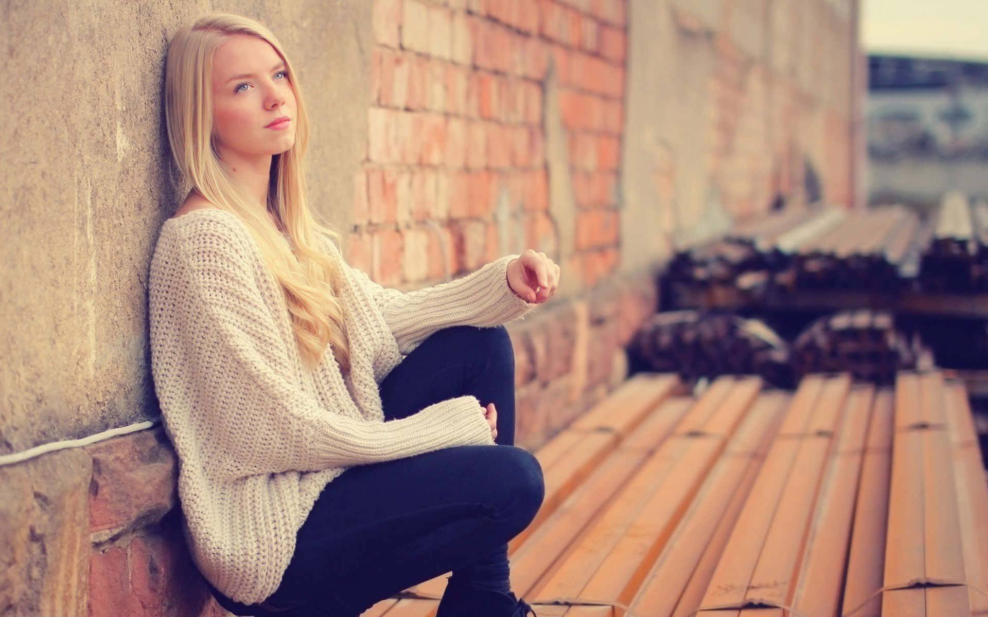 teen girl model, knitted cardigan, cream knit sweater, Full HD Desktop Wallpaper