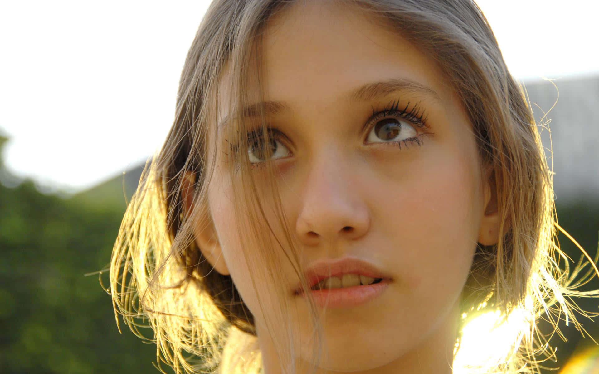 young teenage girl, light hair, golden sunlight, Full HD Desktop Wallpaper