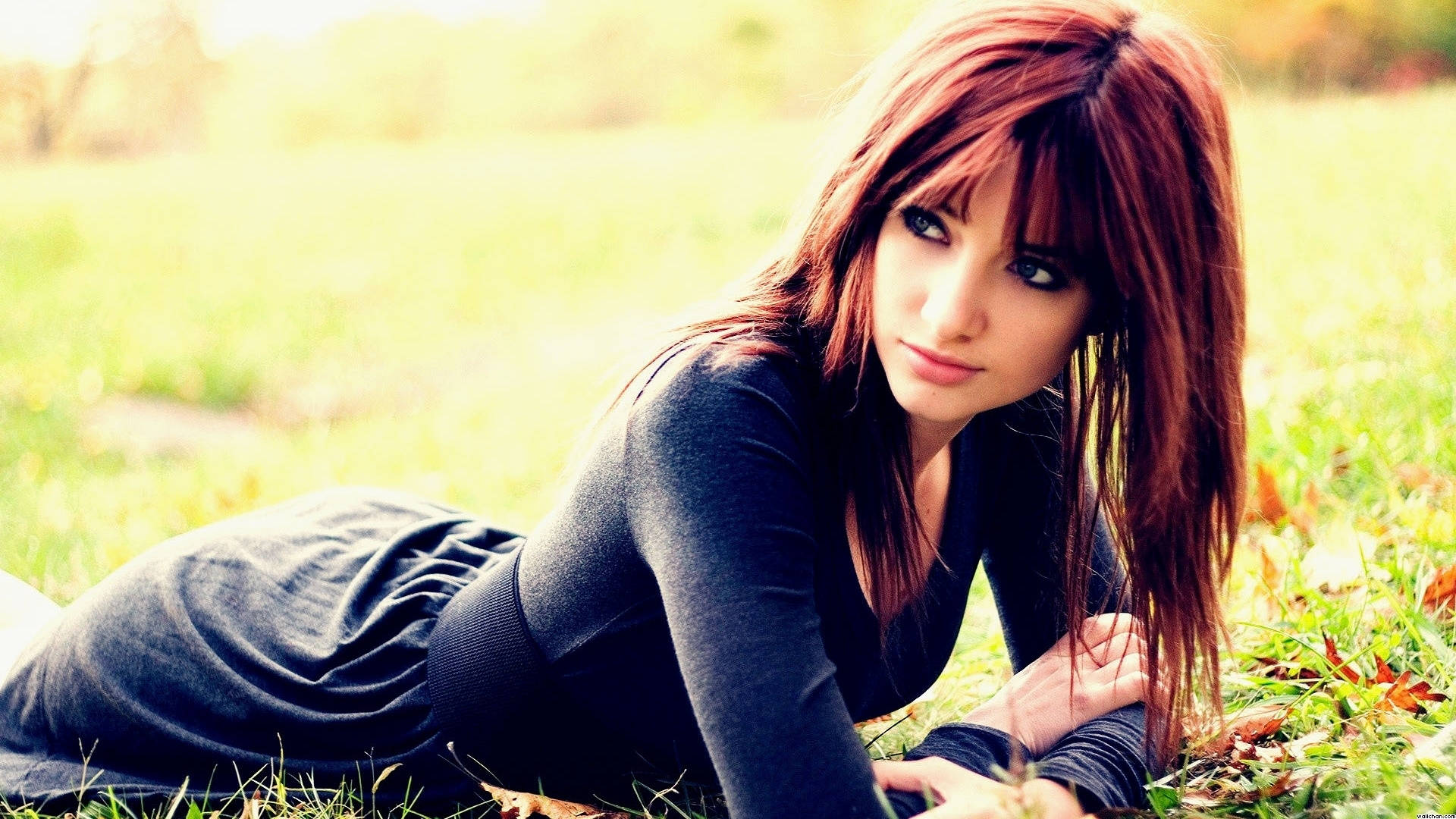 red hair, grassy field, soft sunlight, Full HD Desktop Wallpaper