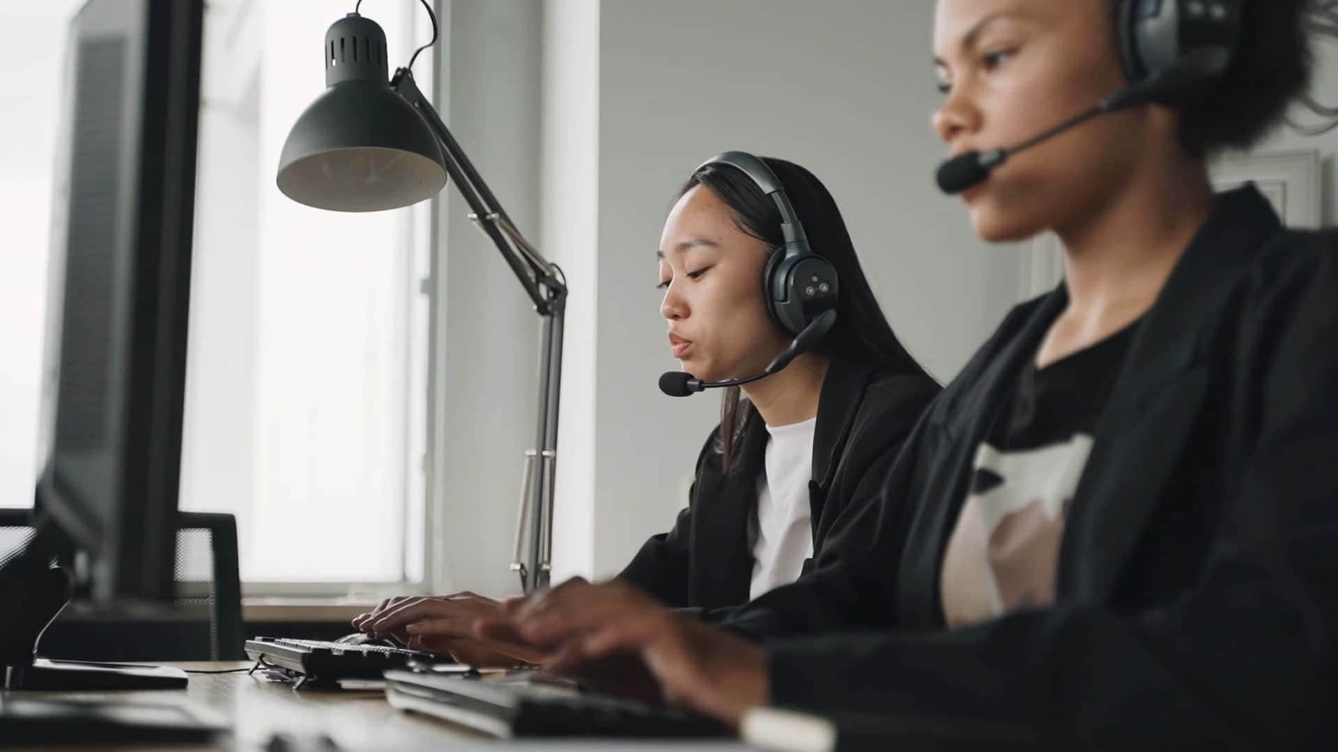 Telemarketing, headsets, computers, Full HD Desktop Wallpaper