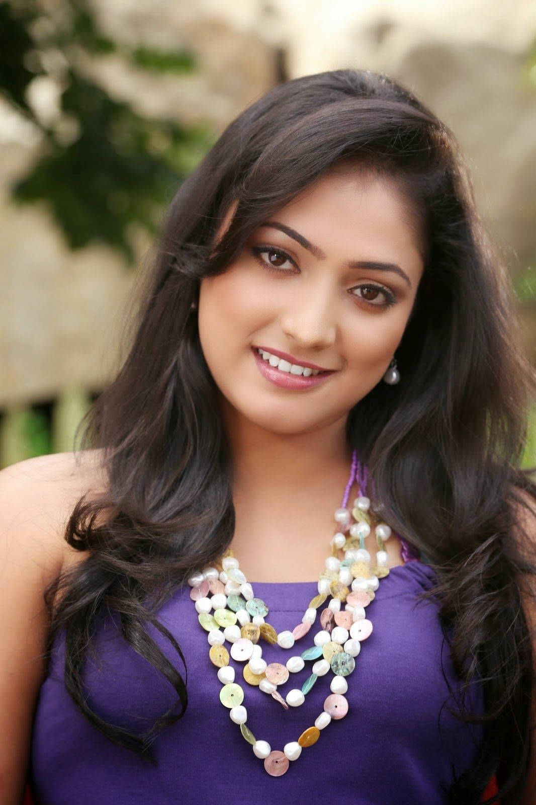 glamorous purple telugu heroines, purple top, colorful button necklace, HD Phone Wallpaper