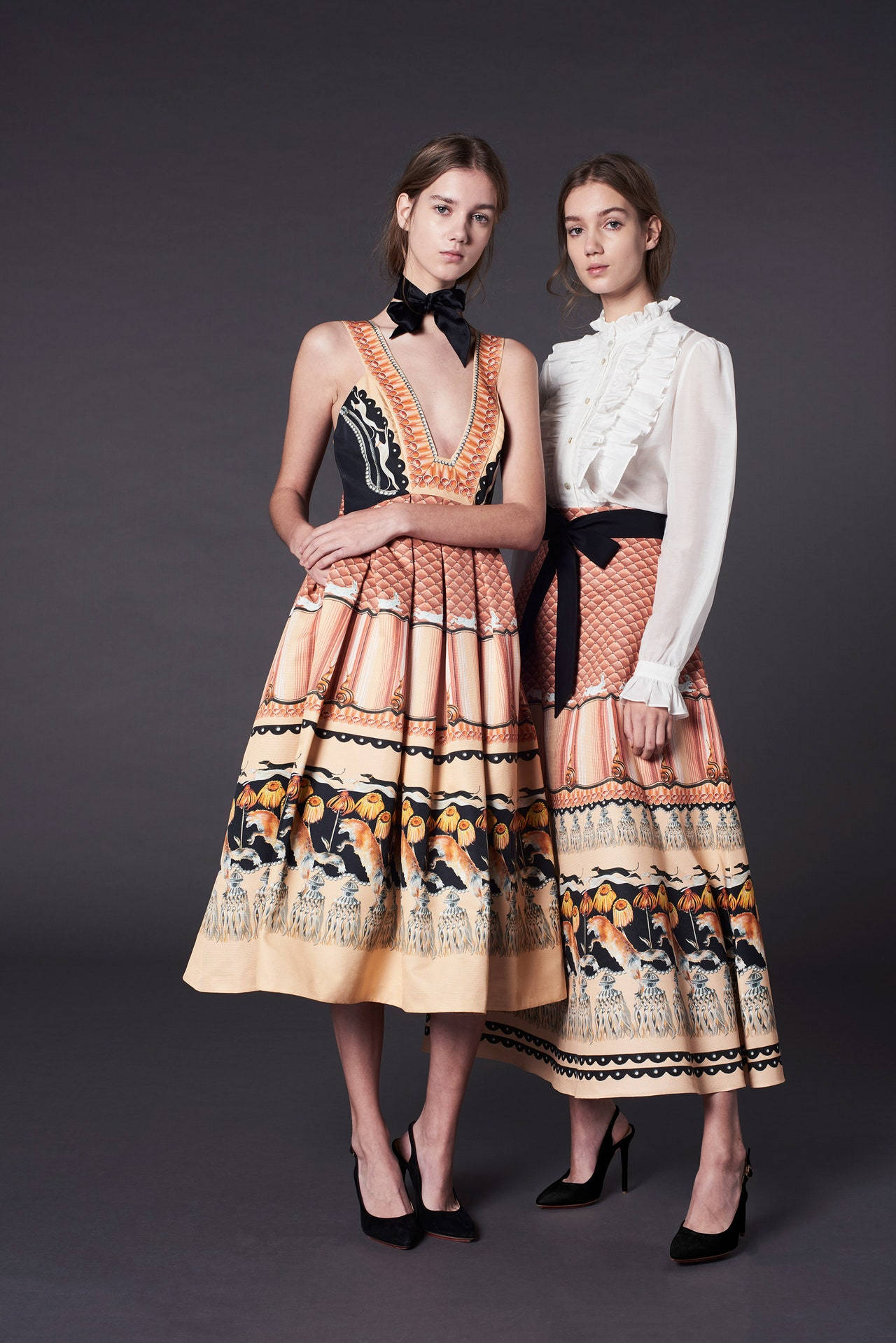 Temperley London, ornate patterned dresses, black bows, HD Phone Wallpaper