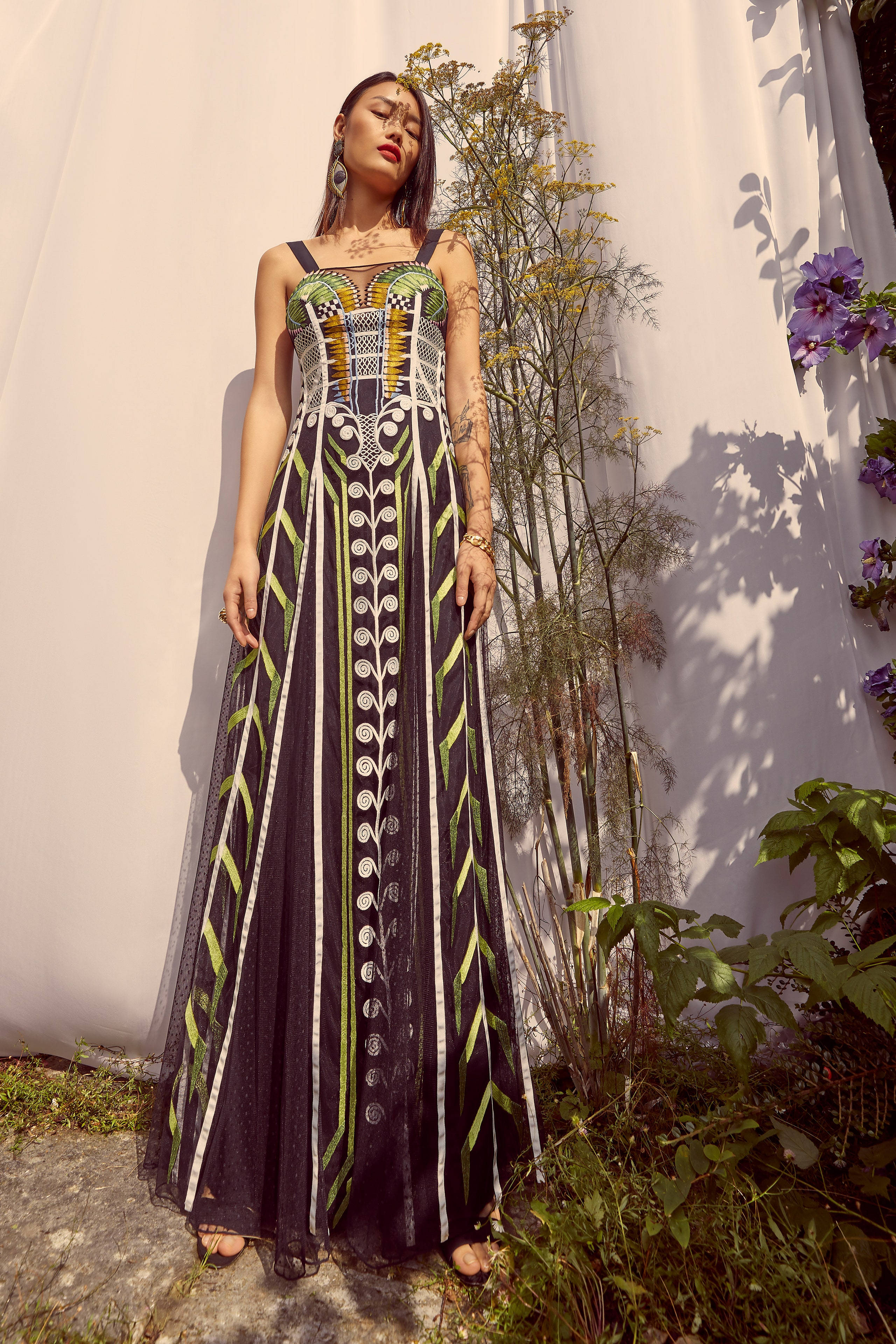 Temperley London, black straps dress, patterned gown, 4K Phone Wallpaper