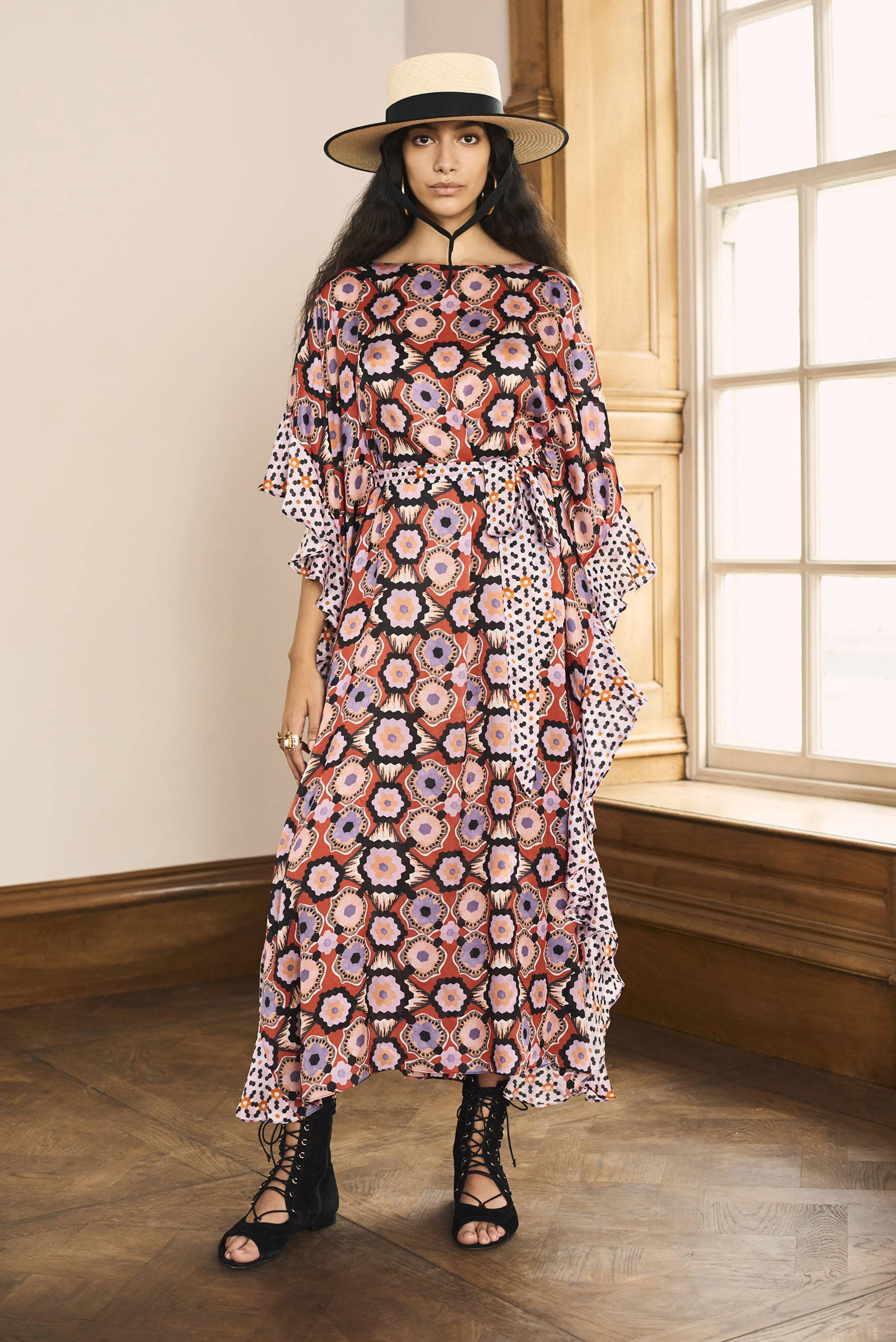 Temperley London, geometric-patterned kaftan, wide-brimmed hat, 2K Phone Wallpaper