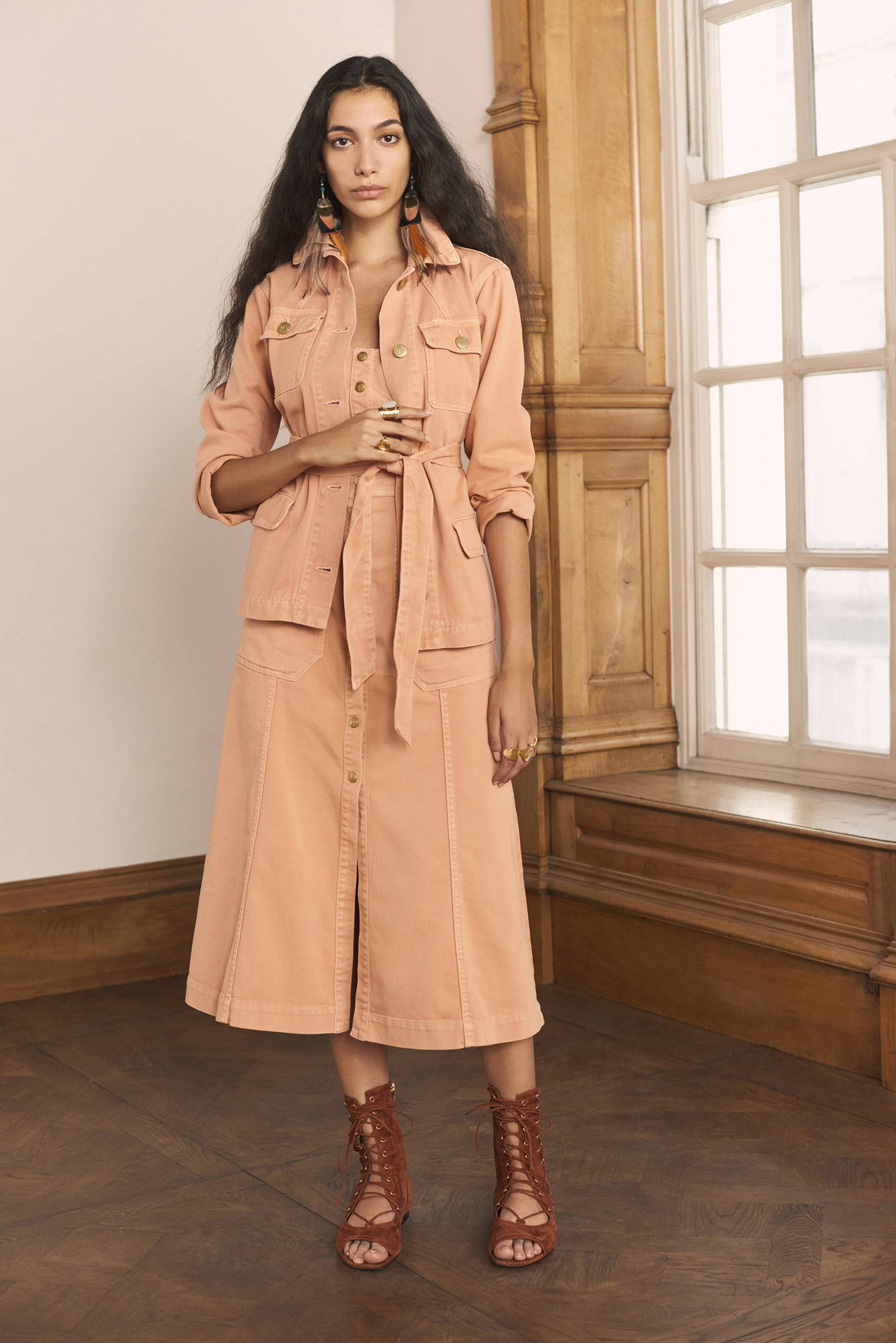 Temperley London, peach-toned denim dress, wooden window, 2K Phone Wallpaper