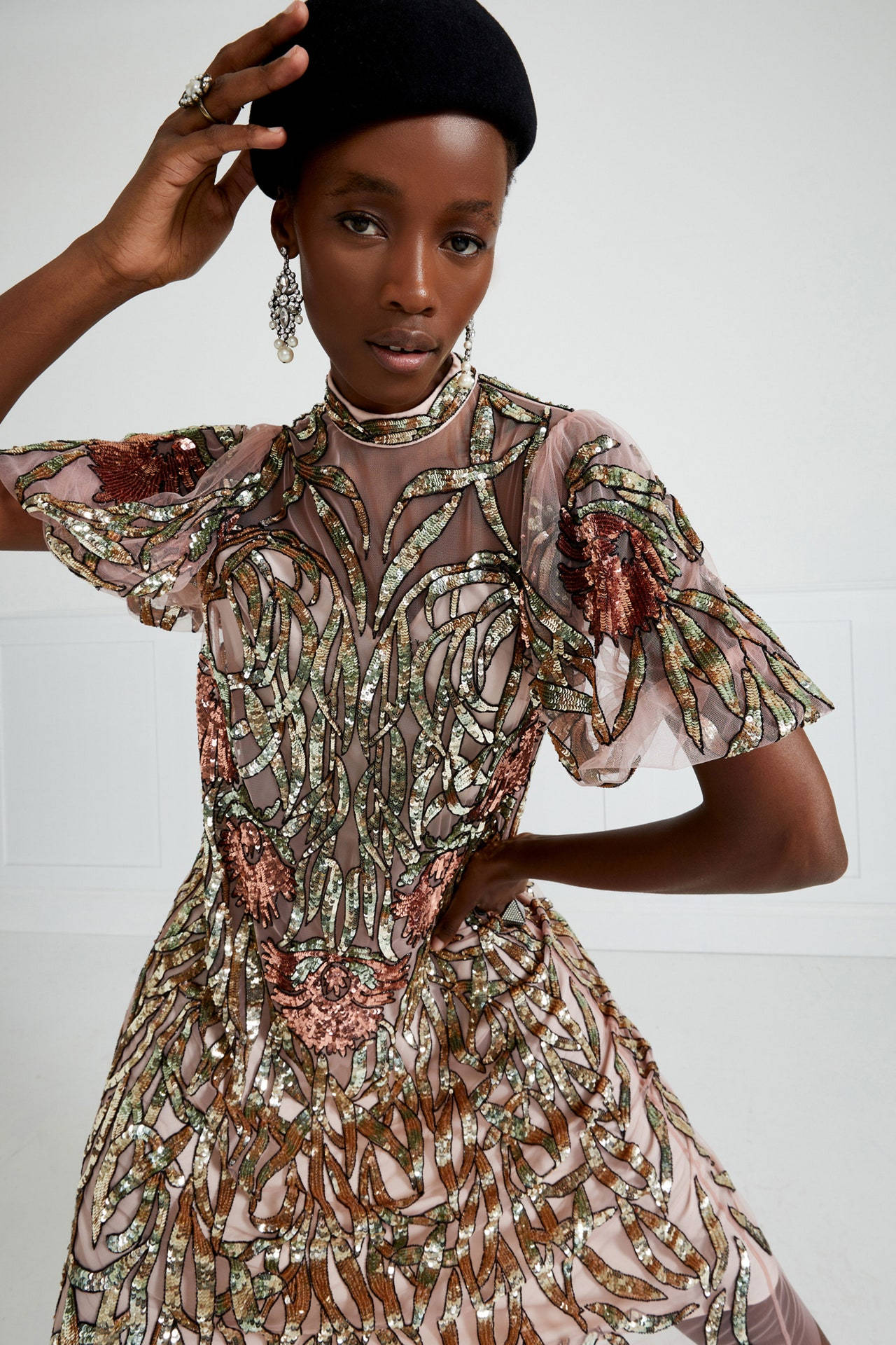 Temperley London, shimmering sequined gown, puffed sleeves, Full HD Phone Wallpaper
