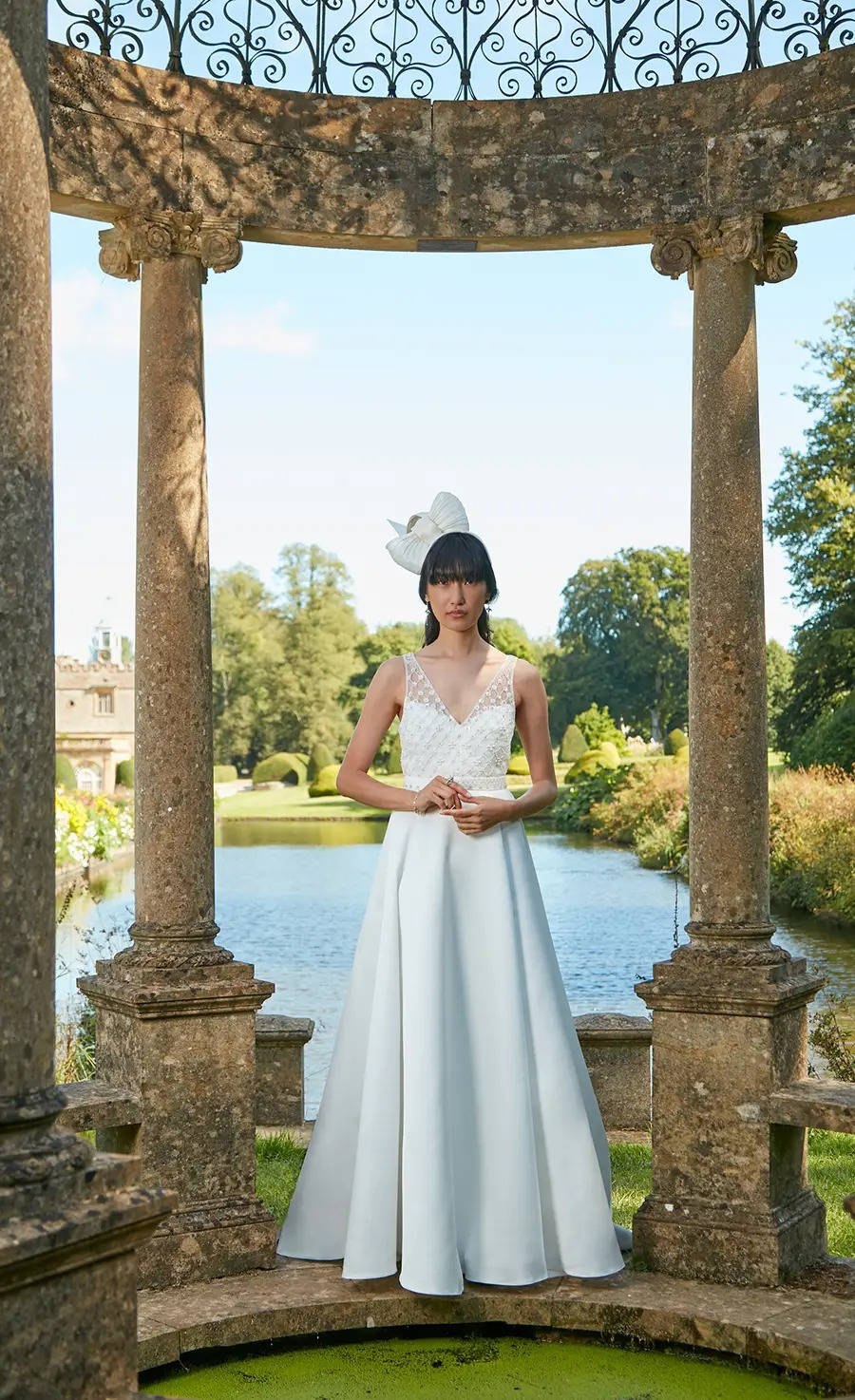Temperley London, white wedding dress, stone gazebo, HD Phone Wallpaper