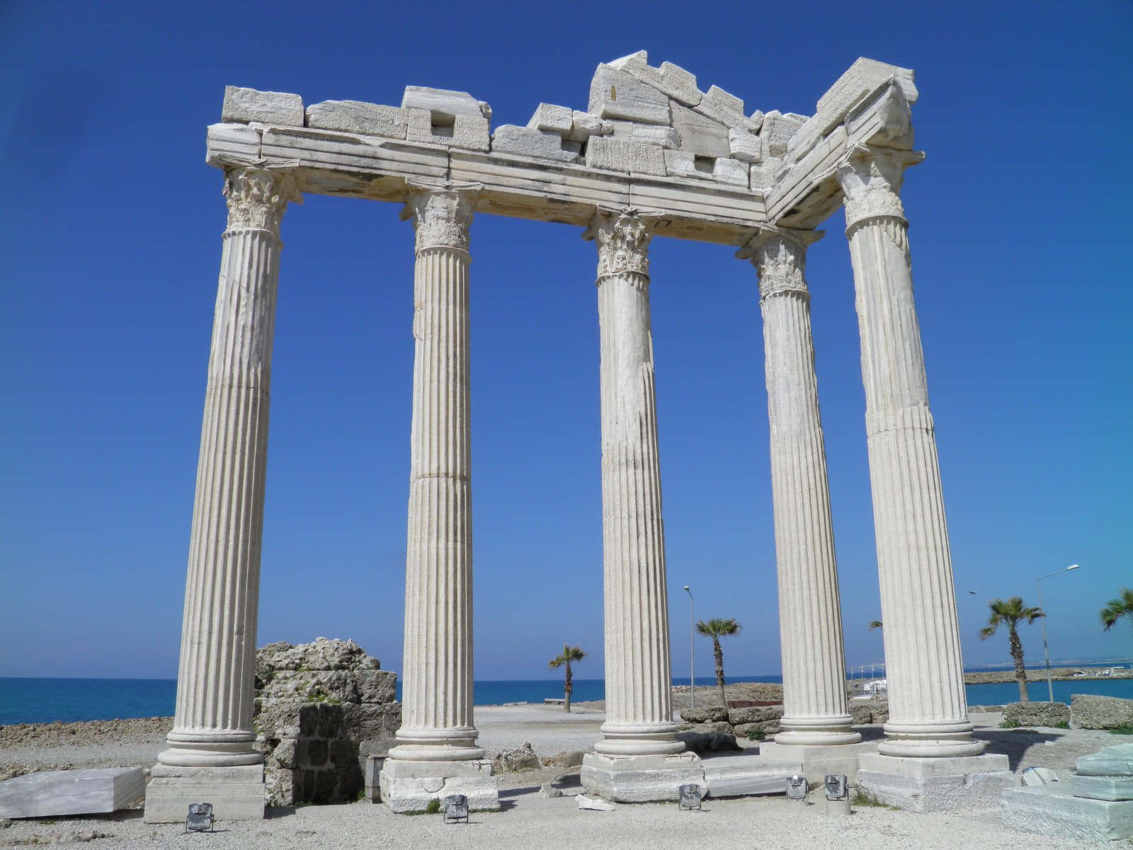Temple Of Apollo, ancient stone columns, ruined temple, HD Desktop Wallpaper