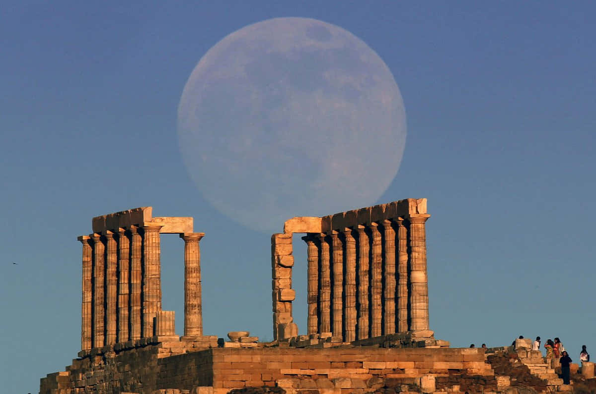 Temple Of Poseidon, moon, ancient stone columns, SD Desktop Wallpaper