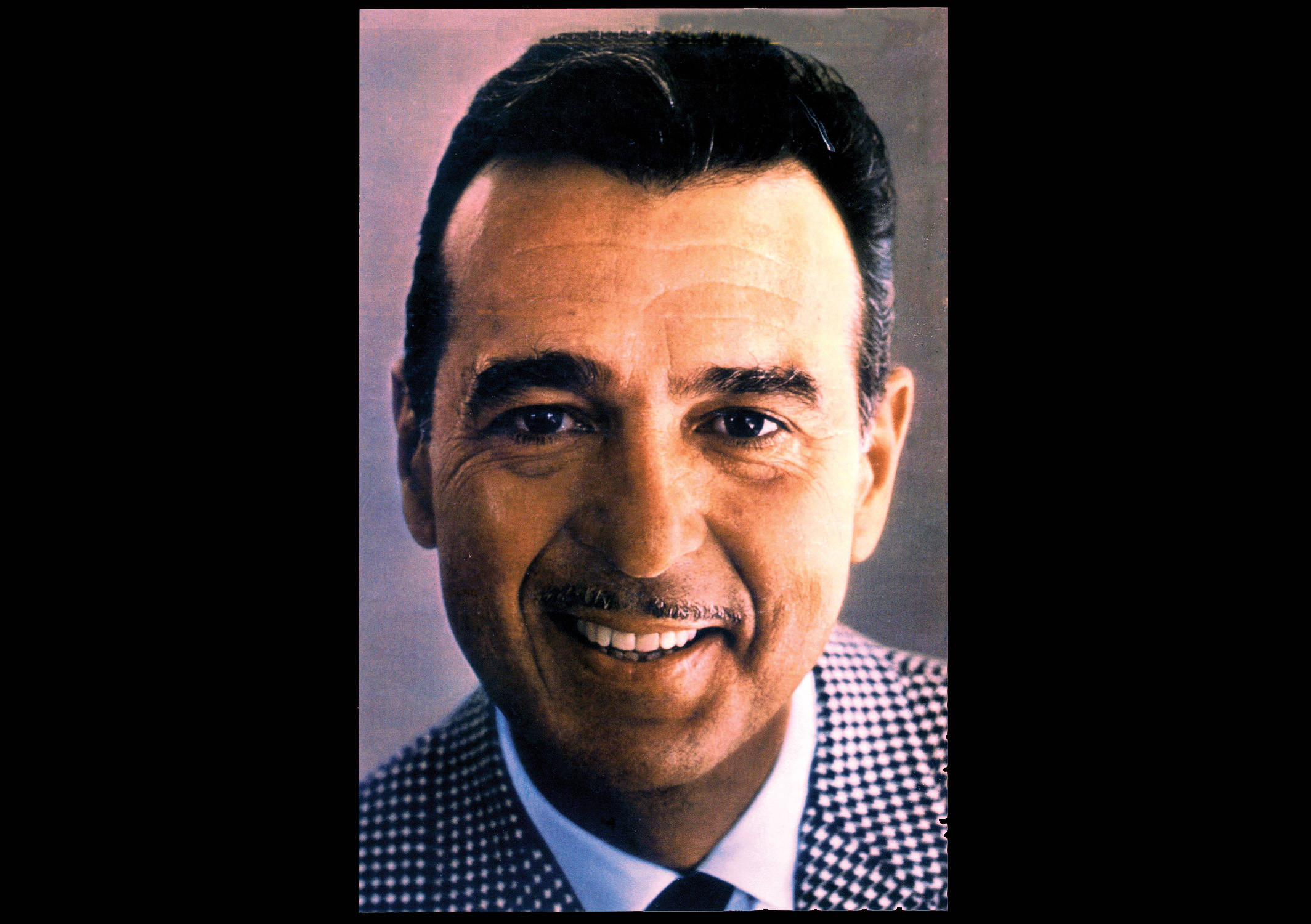 Tennessee Ernie Ford, checkered suit, dark hair, Full HD Desktop Wallpaper