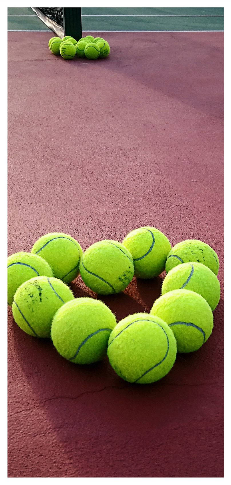 Tennis Phone, lime green tennis balls, textured red clay court, HD Phone Wallpaper