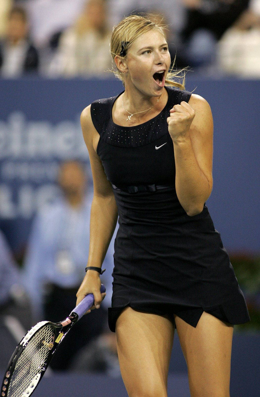 Tennis Phone, black dress, tennis court, HD Phone Wallpaper