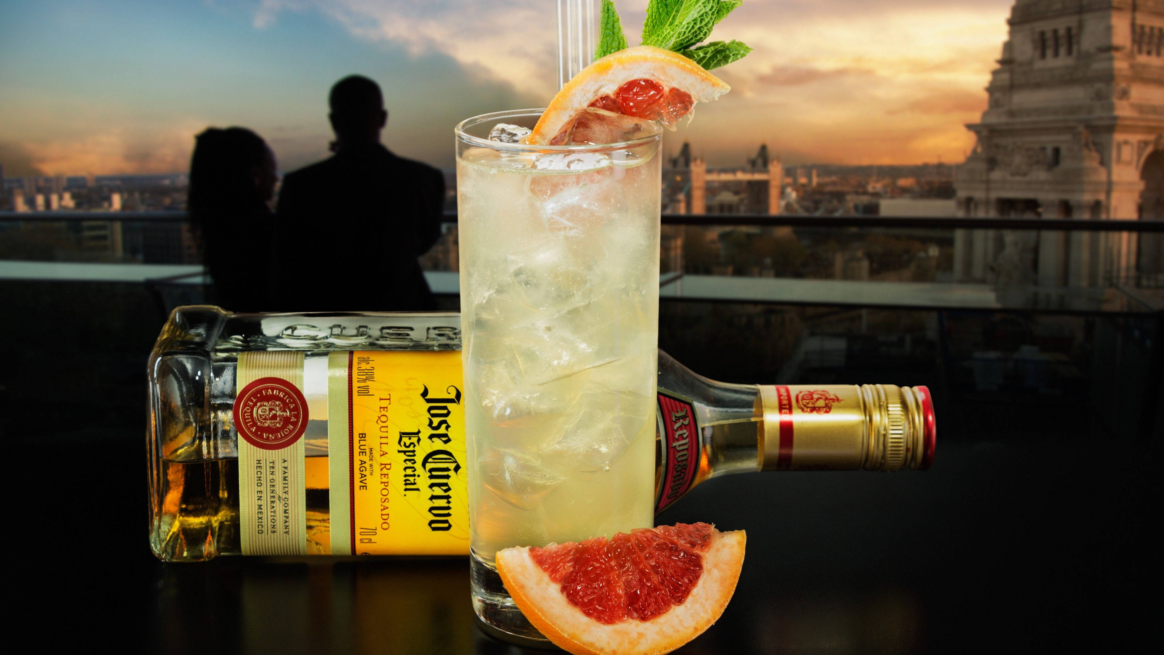 tequila cocktail, grapefruit garnish, mint, 4K Desktop Wallpaper