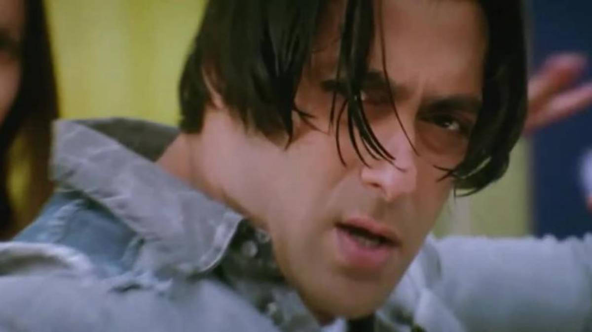 Tere Naam, denim jacket, dark wet hair, SD Desktop Wallpaper