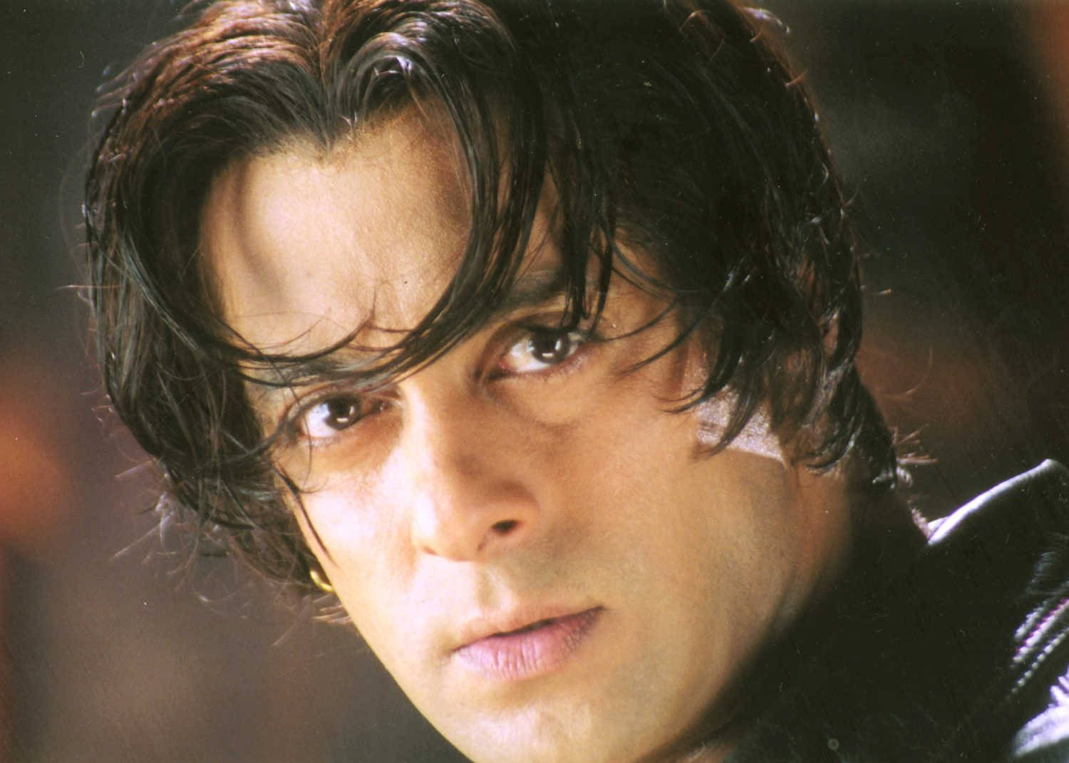Tere Naam, emotional scene, close-up portrait, HD Desktop Wallpaper
