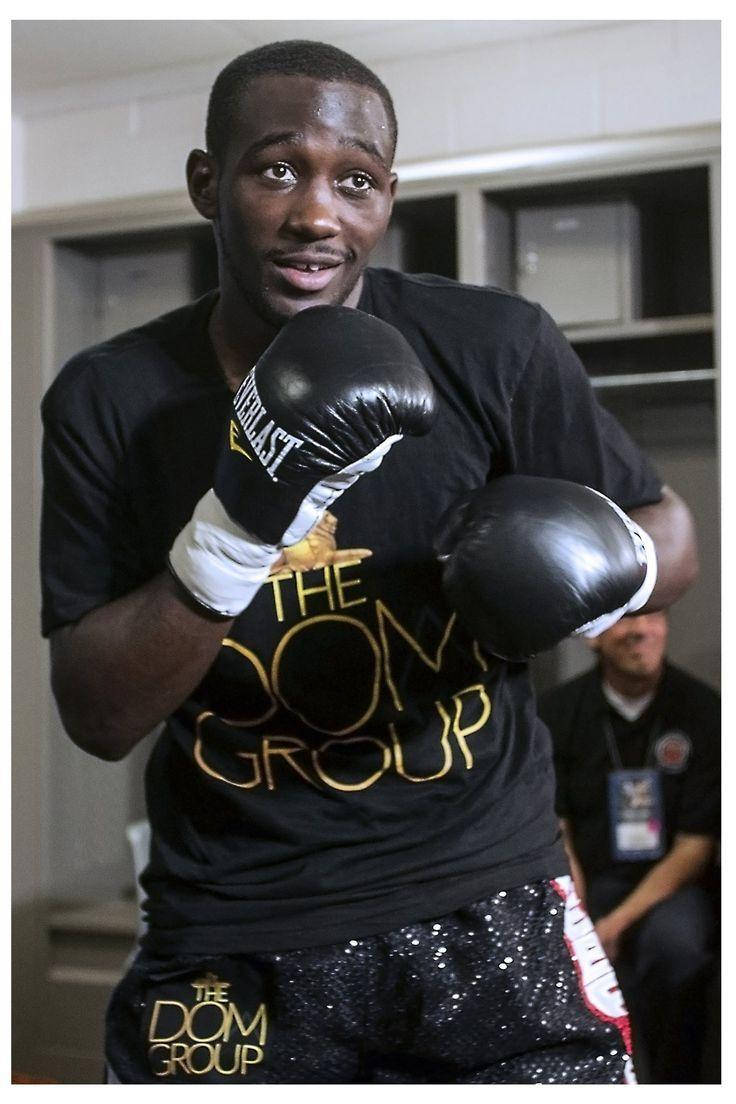 Terence Crawford, black t-shirt, black Everlast gloves, SD Phone Wallpaper