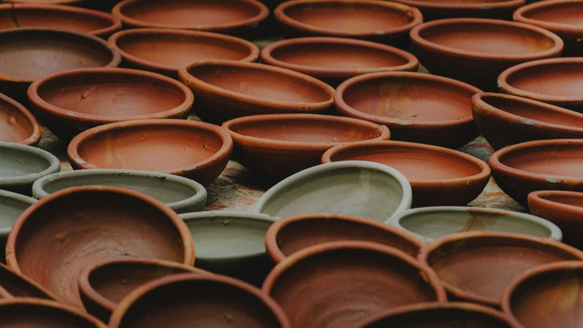 terracotta pots collection, unglazed terracotta, gray ceramic bowls, Full HD Desktop Wallpaper